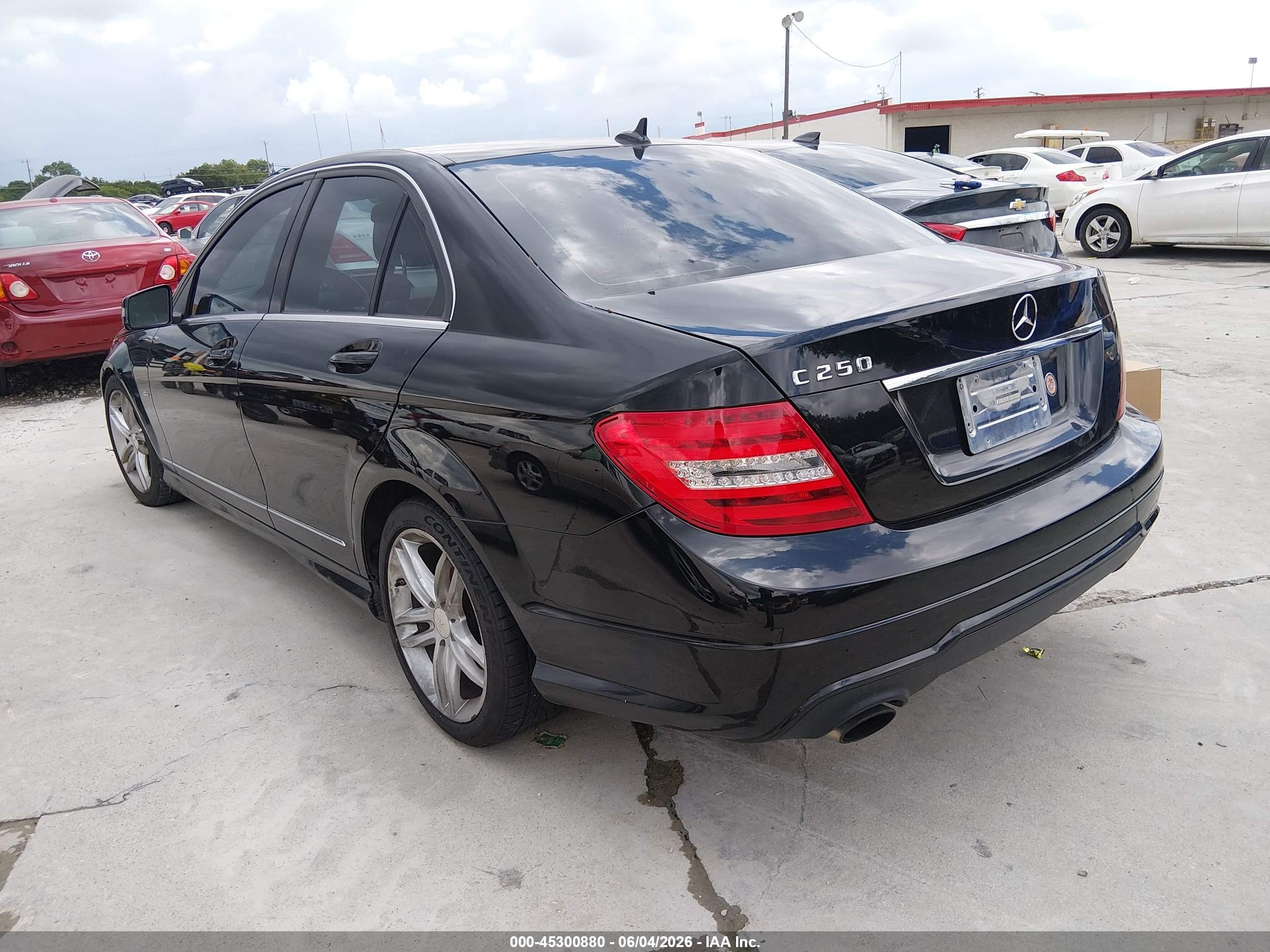 2012 Mercedes-benz C 250 Sport Black vin: WDDGF4HBXCR221850