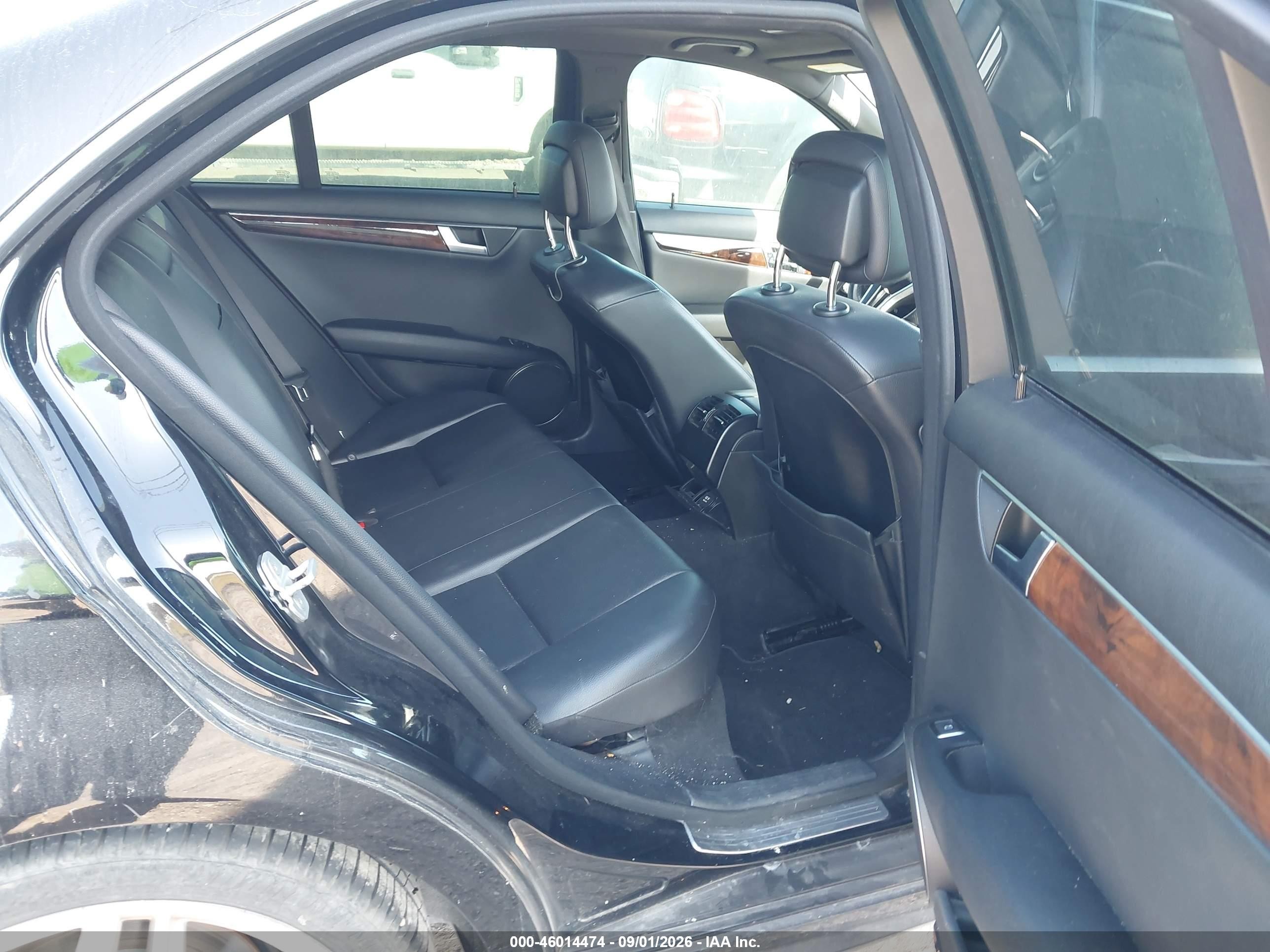 2013 Mercedes-benz C 250 Sport Black vin: WDDGF4HBXDA775955