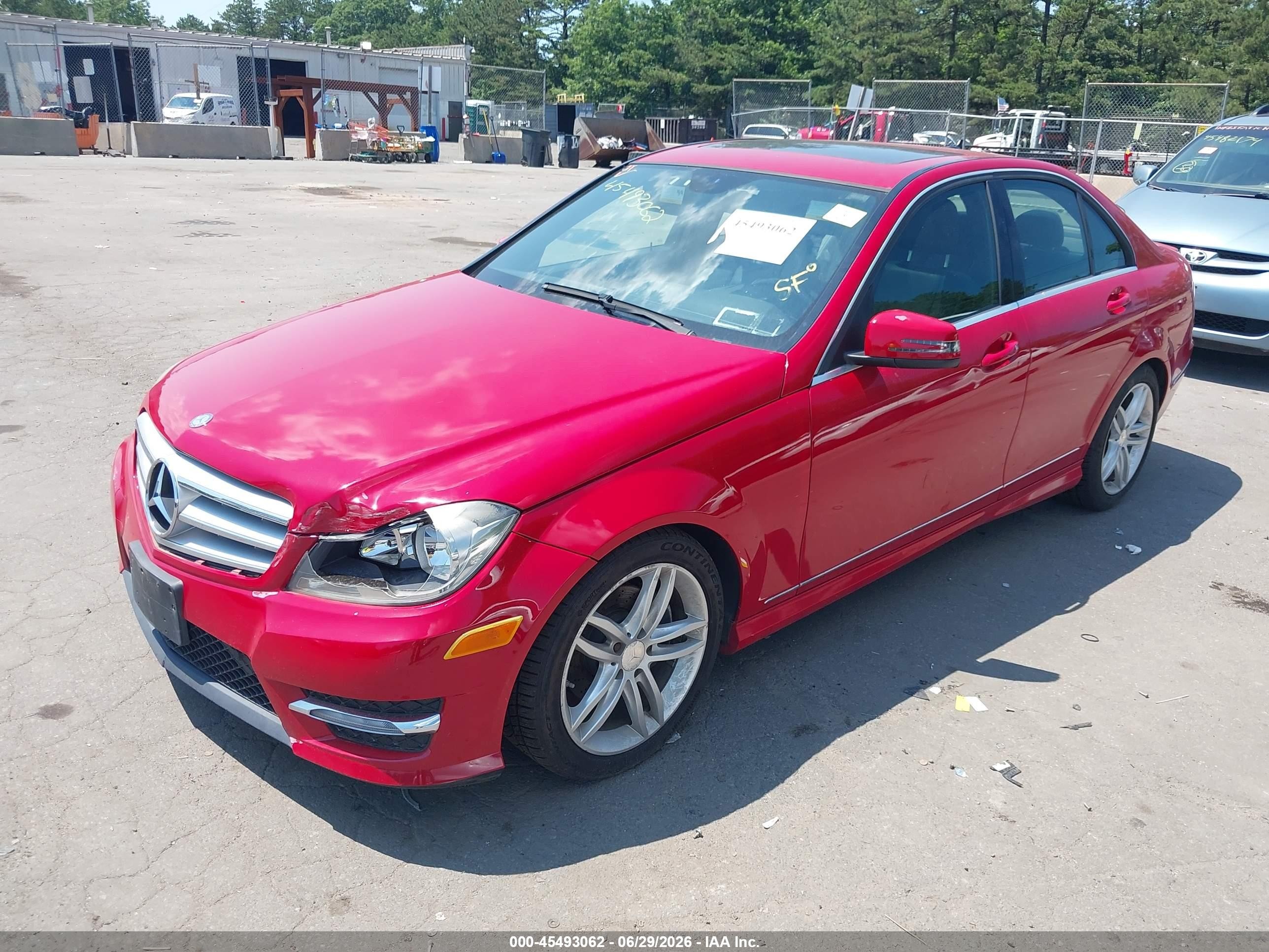 2013 Mercedes-benz C 250 Sport Red vin: WDDGF4HBXDA787099
