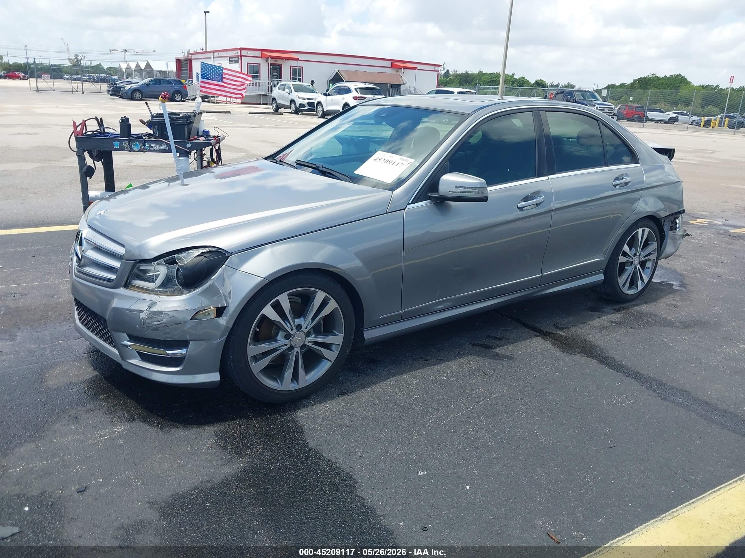 2013 Mercedes-benz C 250 Sport Gray vin: WDDGF4HBXDA828718