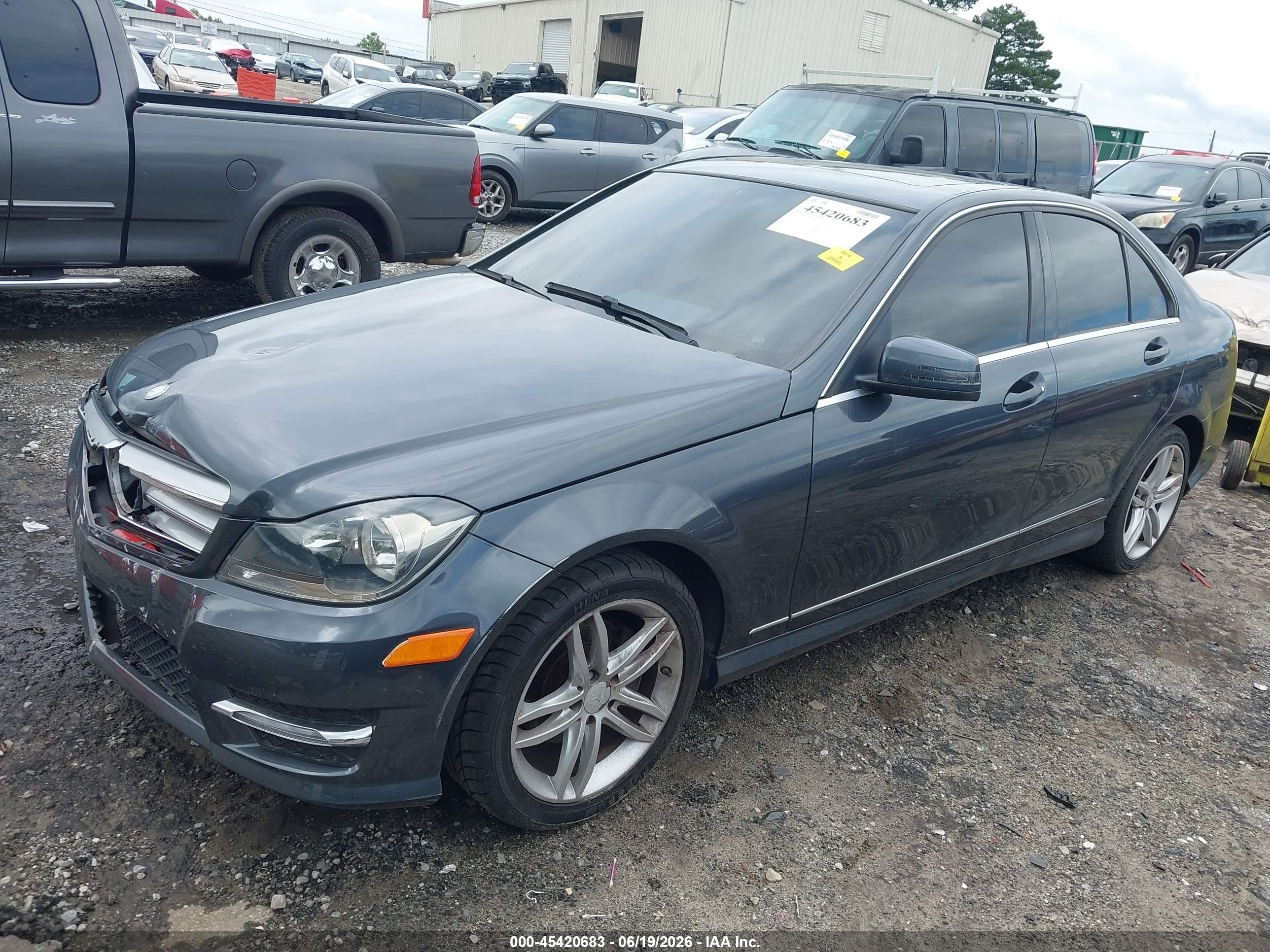 2013 Mercedes-benz C 250 Sport Gray vin: WDDGF4HBXDA841534
