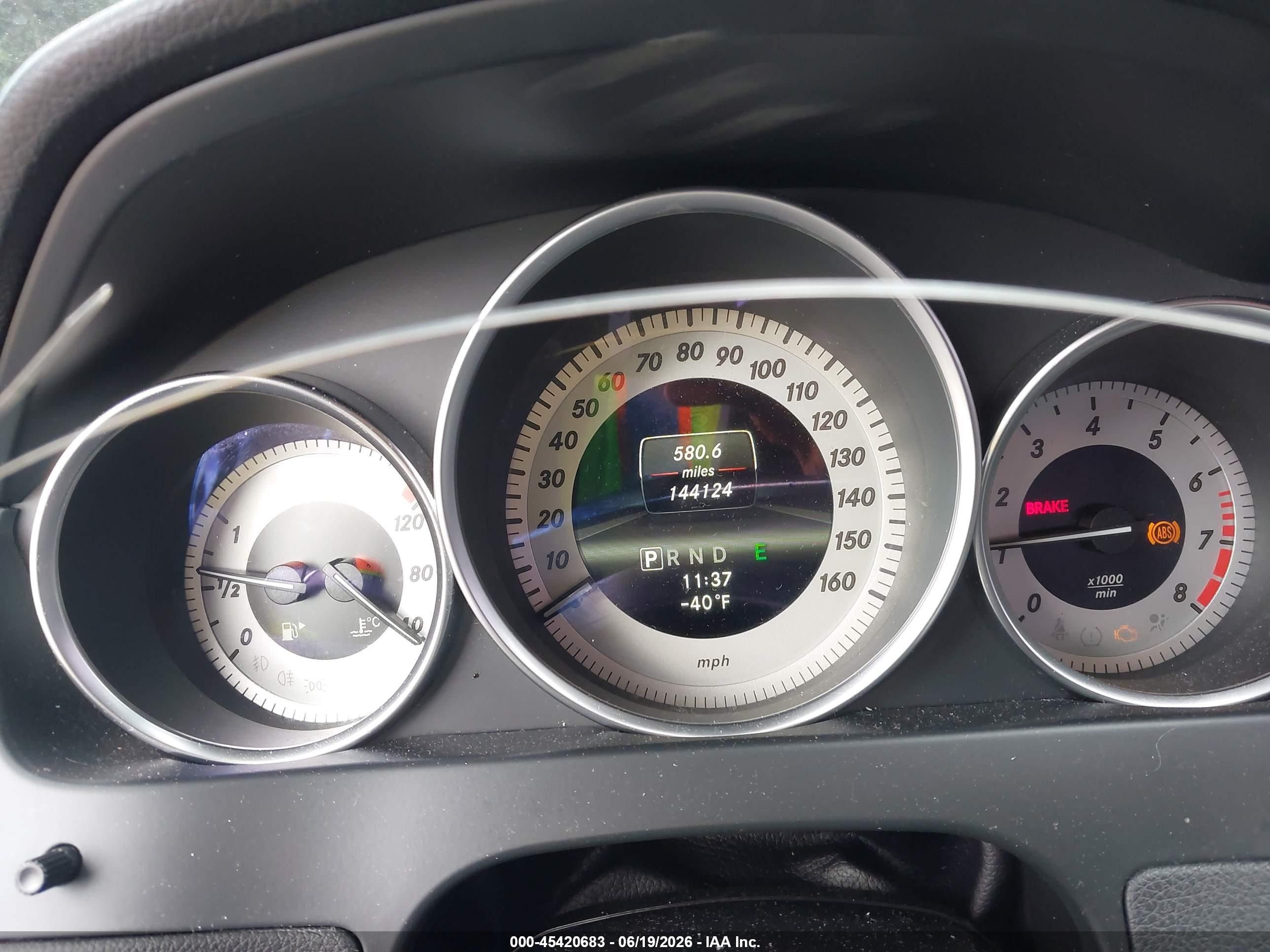 2013 Mercedes-benz C 250 Sport Gray vin: WDDGF4HBXDA841534