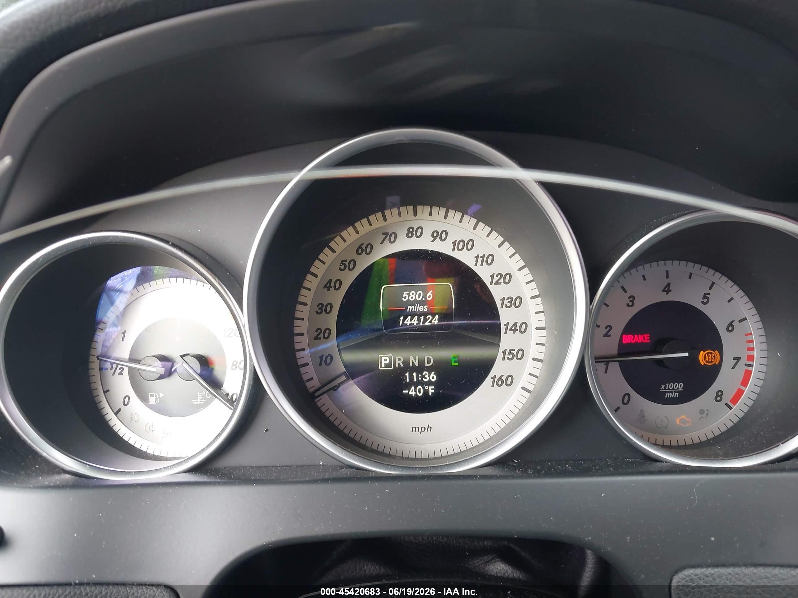2013 Mercedes-benz C 250 Sport Gray vin: WDDGF4HBXDA841534