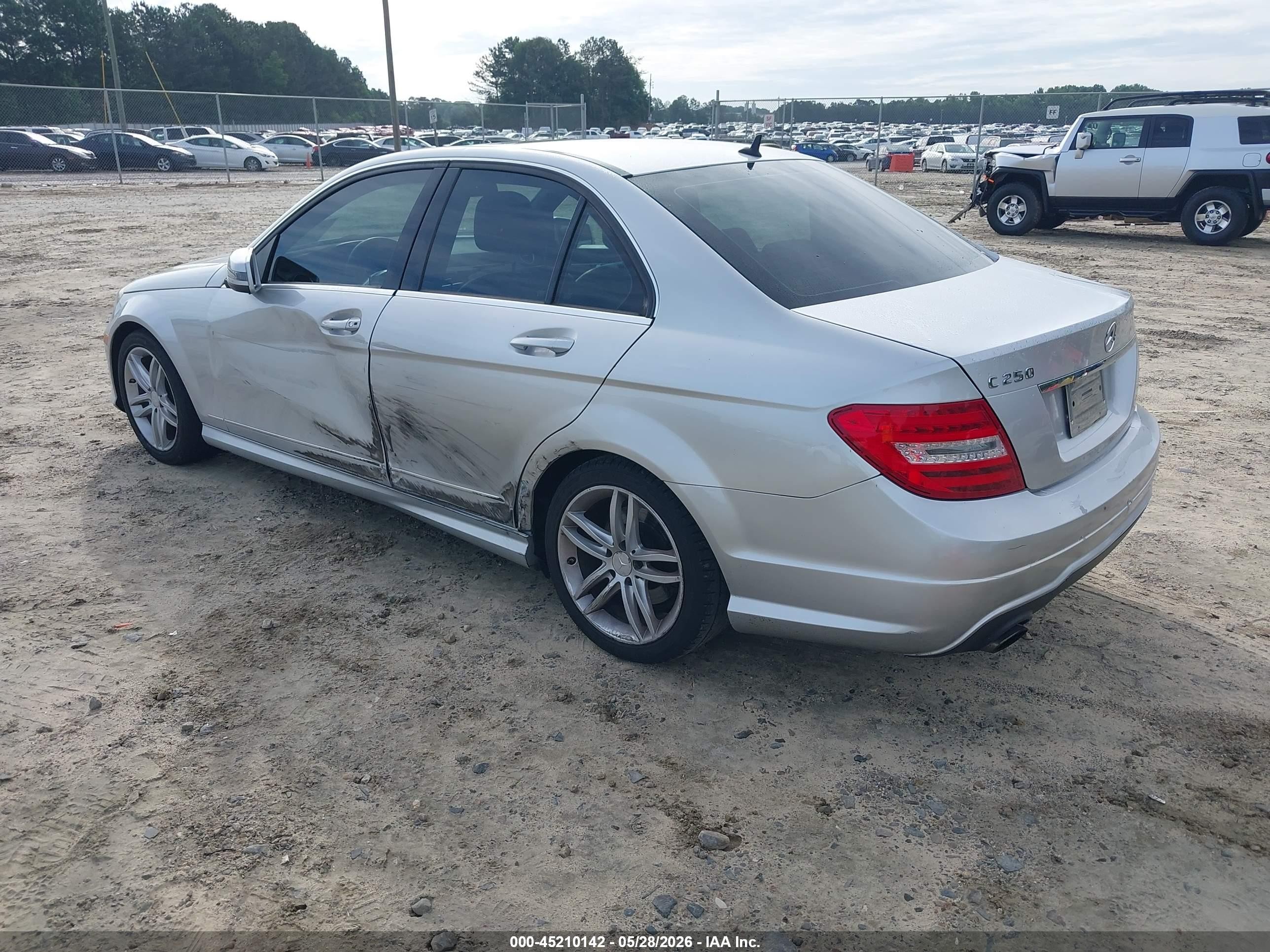 2013 Mercedes-benz C 250 Sport Silver vin: WDDGF4HBXDA849701