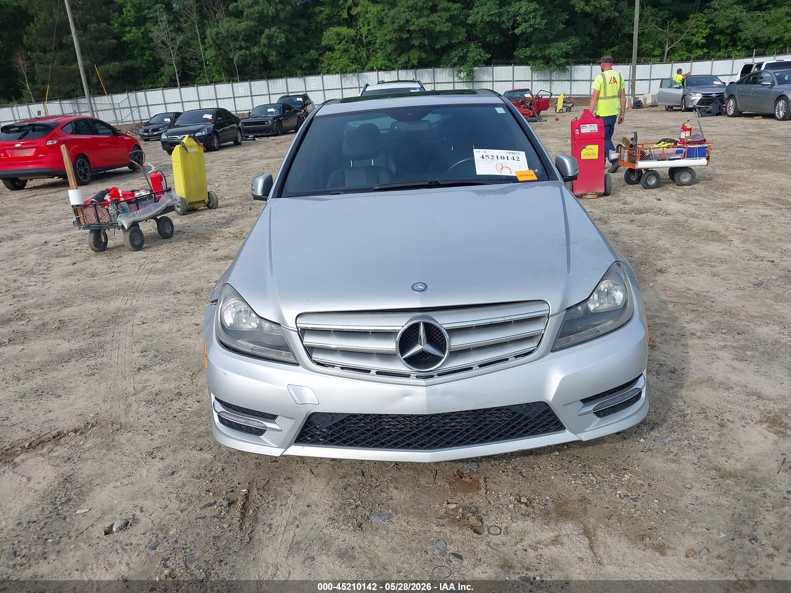 2013 Mercedes-benz C 250 Sport Silver vin: WDDGF4HBXDA849701