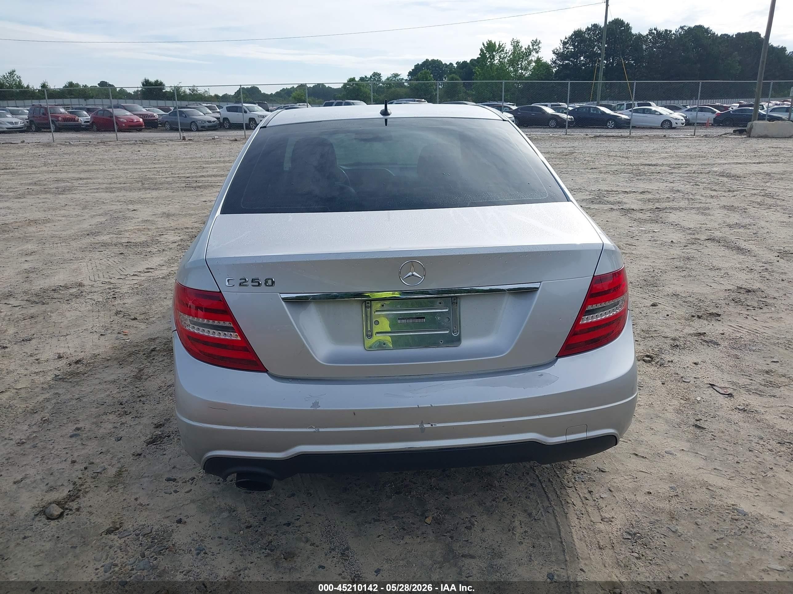 2013 Mercedes-benz C 250 Sport Silver vin: WDDGF4HBXDA849701