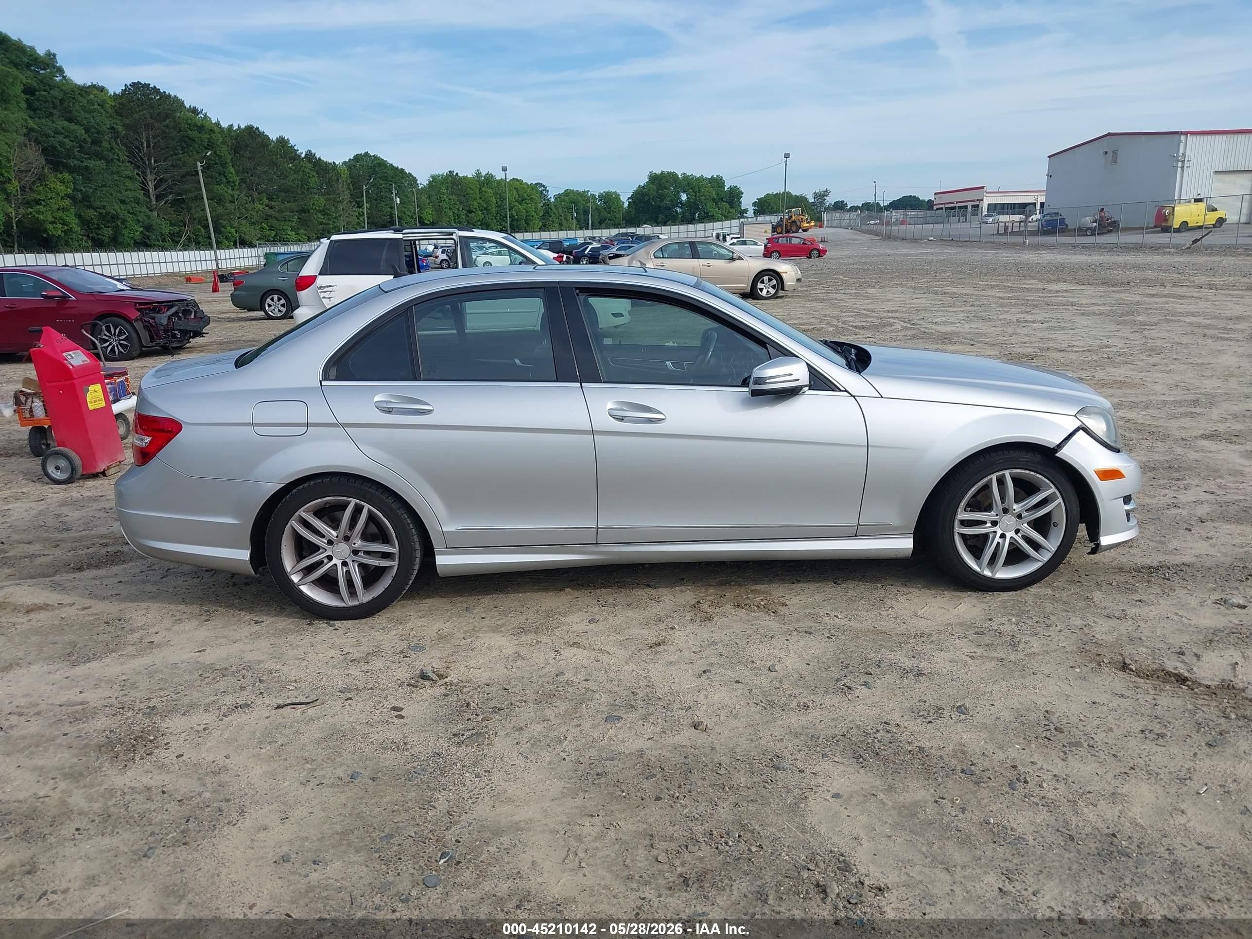 2013 Mercedes-benz C 250 Sport Silver vin: WDDGF4HBXDA849701