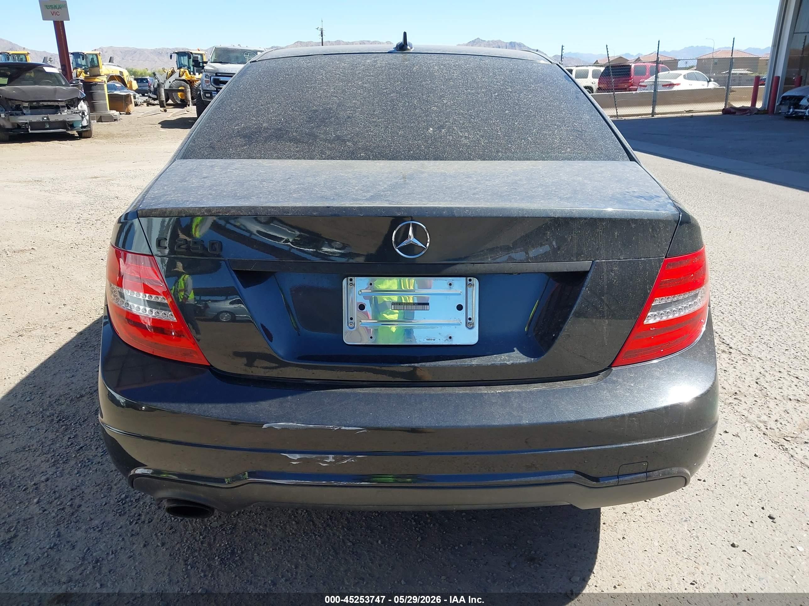 2013 Mercedes-benz C 250 Sport Black vin: WDDGF4HBXDG088763
