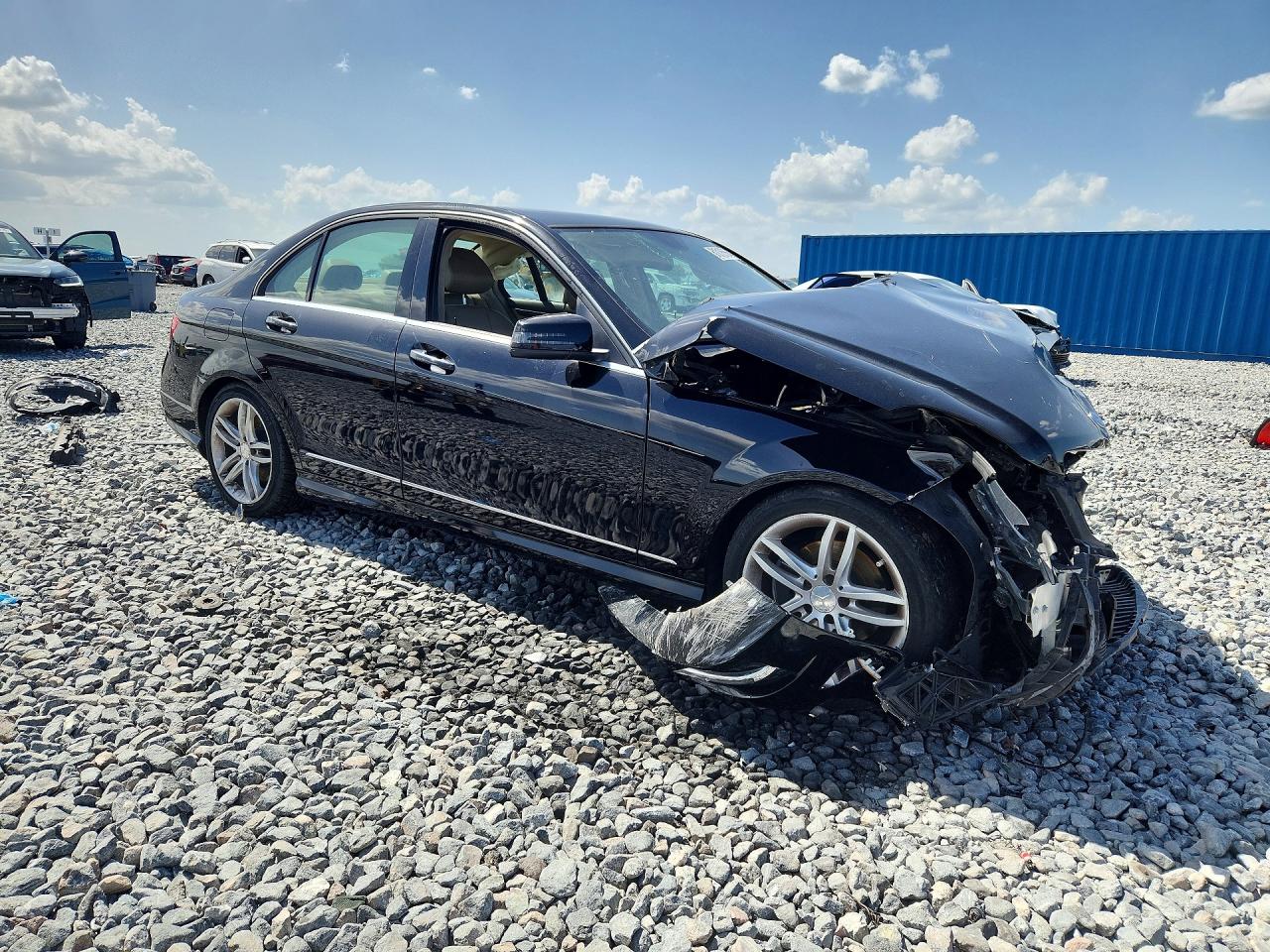2013 Mercedes-benz C 250 Black vin: WDDGF4HBXDG101799