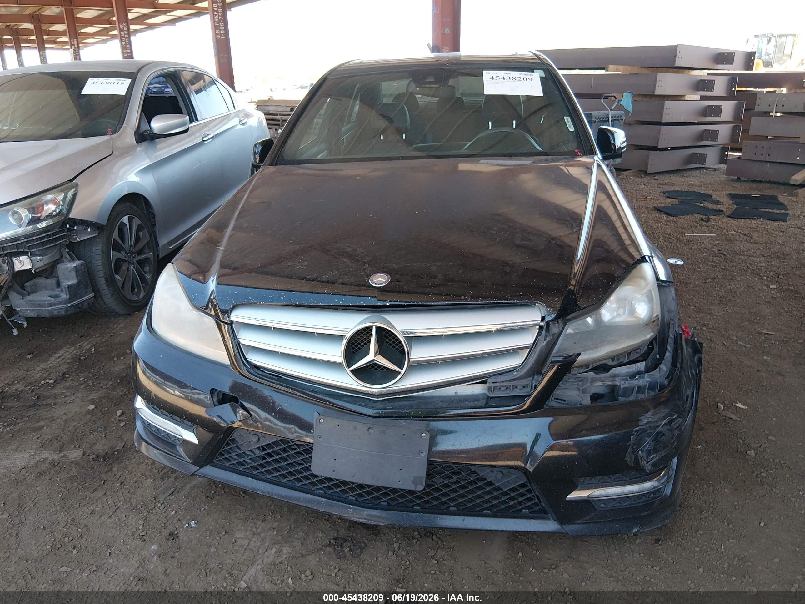 2013 Mercedes-benz C 250 Sport Black vin: WDDGF4HBXDR241744