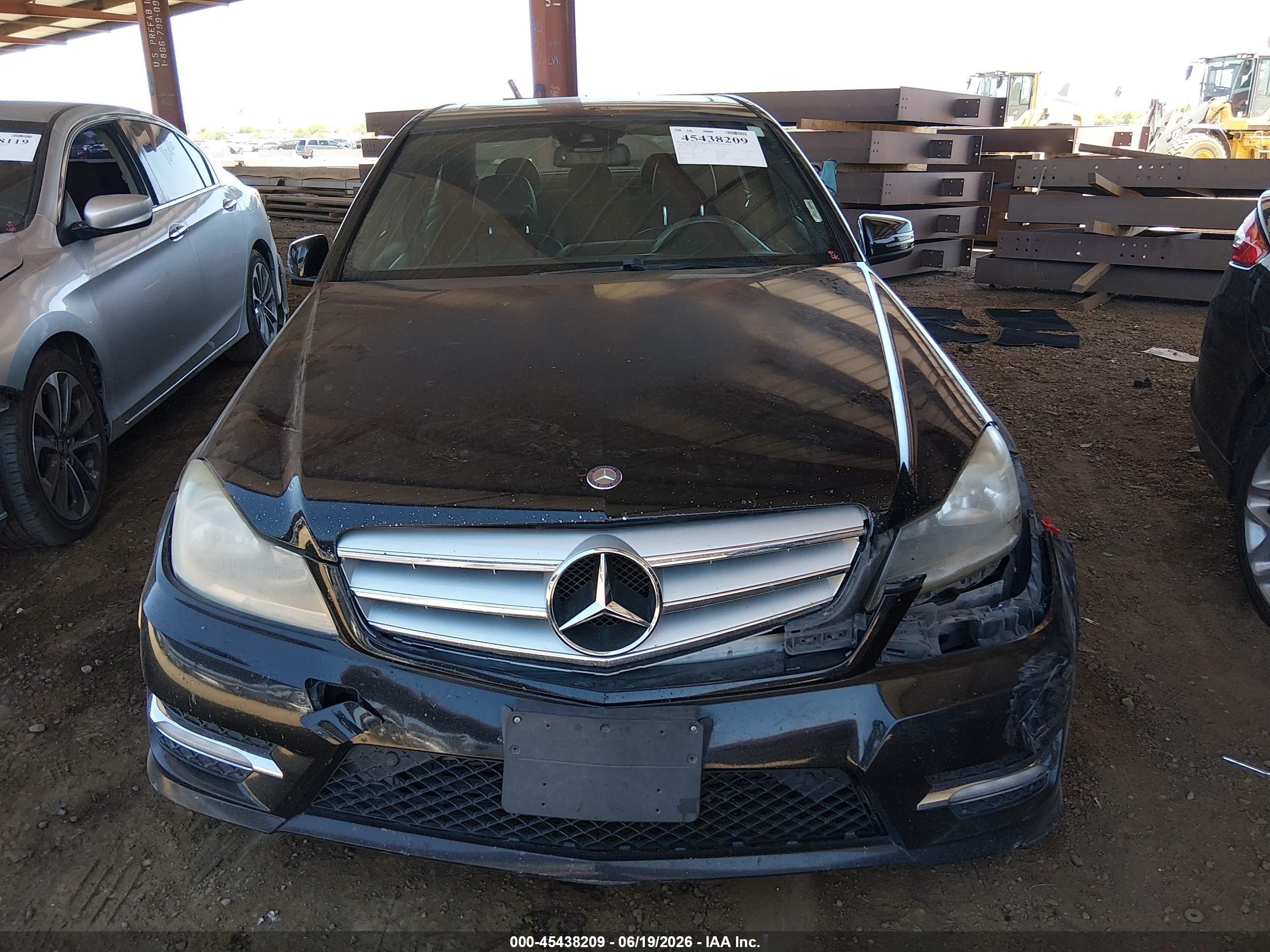2013 Mercedes-benz C 250 Sport Black vin: WDDGF4HBXDR241744