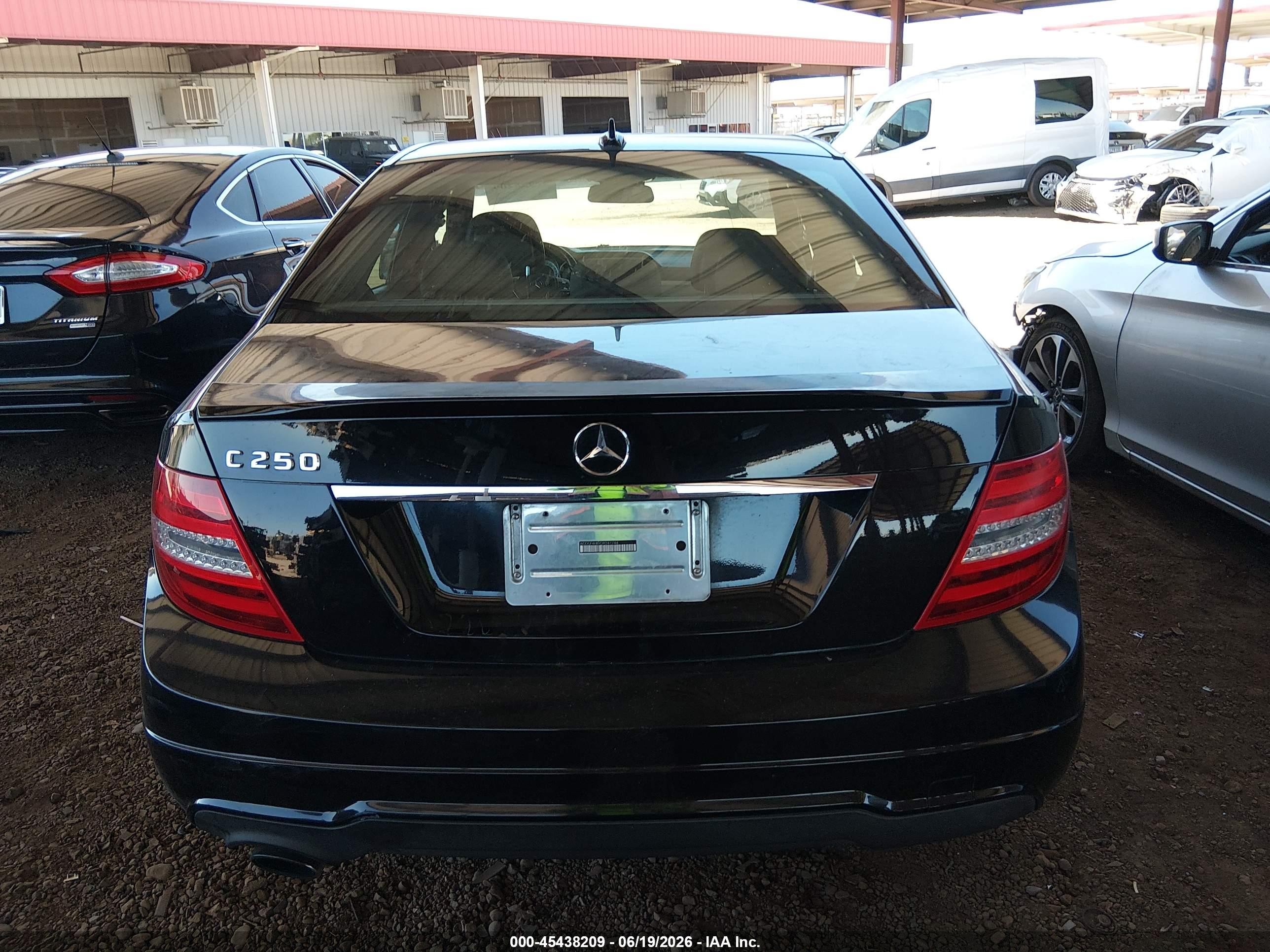 2013 Mercedes-benz C 250 Sport Black vin: WDDGF4HBXDR241744
