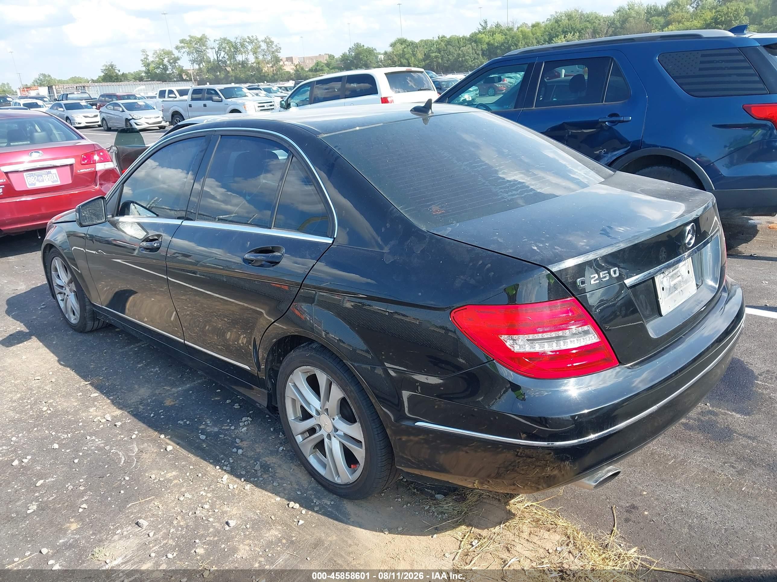 2013 Mercedes-benz C 250 Luxury/sport Black vin: WDDGF4HBXDR246605