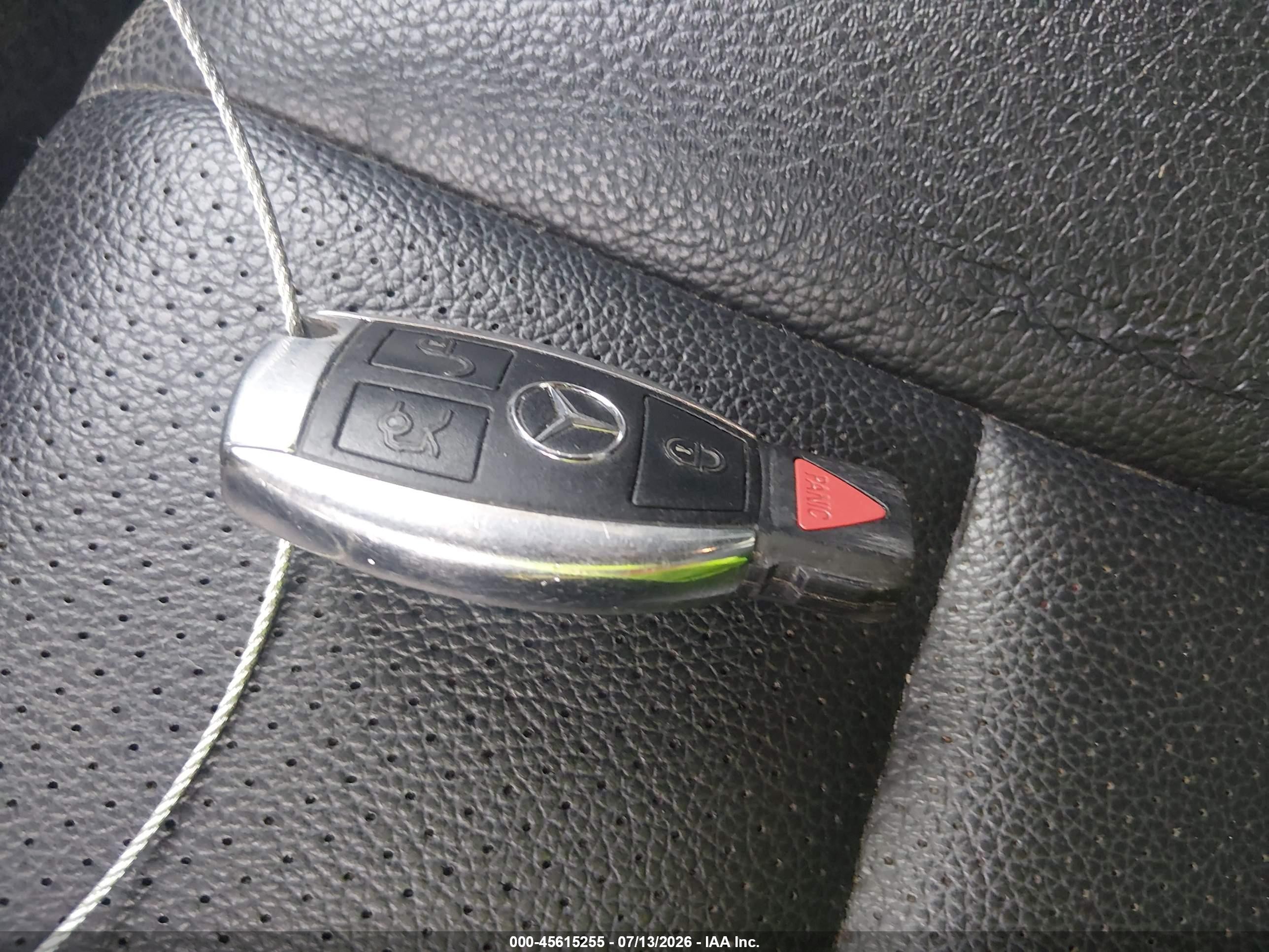 2013 Mercedes-benz C 250 Sport Black vin: WDDGF4HBXDR269981