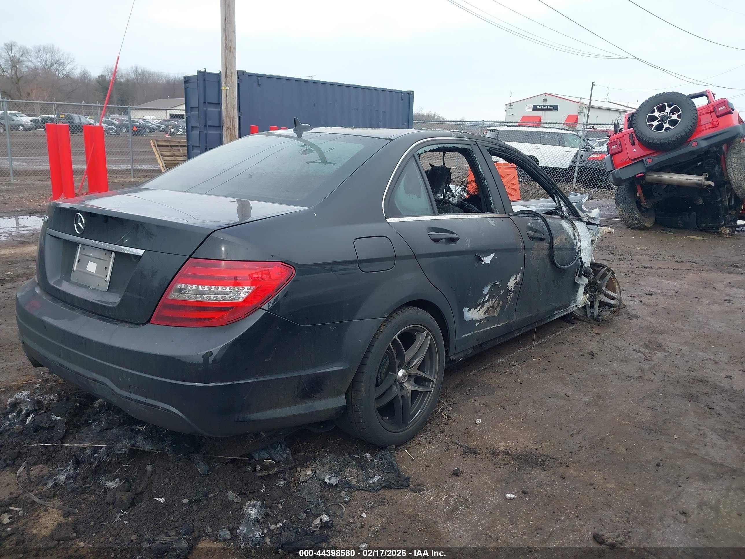 2013 Mercedes-benz C 250 Sport Black vin: WDDGF4HBXDR271147