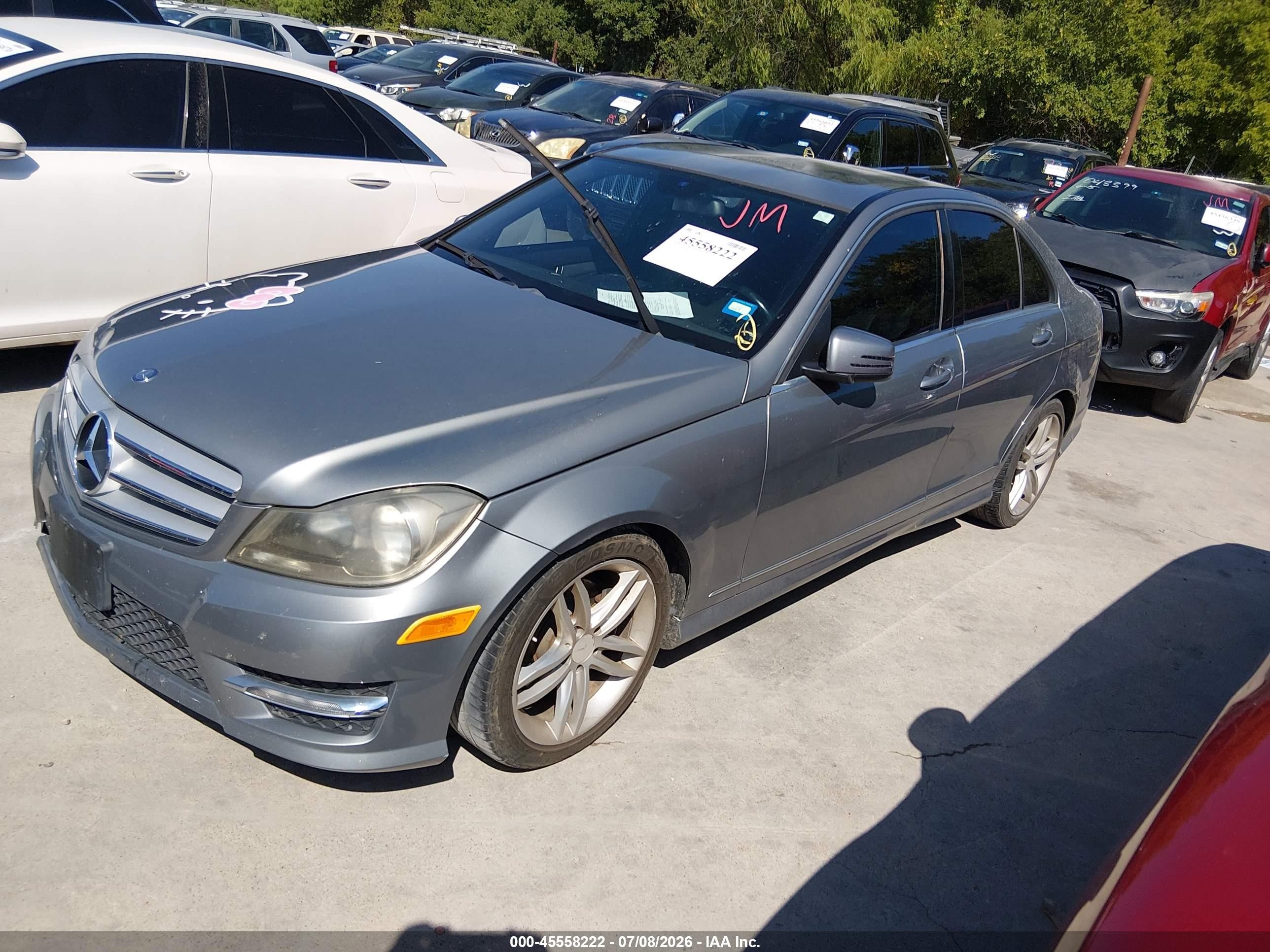 2013 Mercedes-benz C 250 Sport Silver vin: WDDGF4HBXDR273321