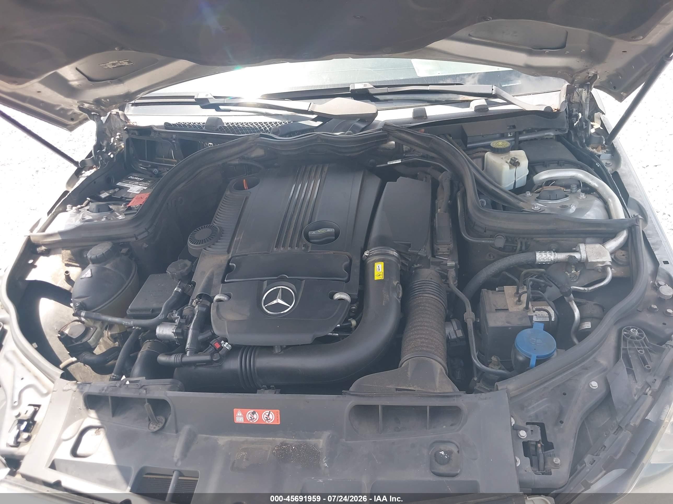 2013 Mercedes-benz C 250 Sport Gray vin: WDDGF4HBXDR294105