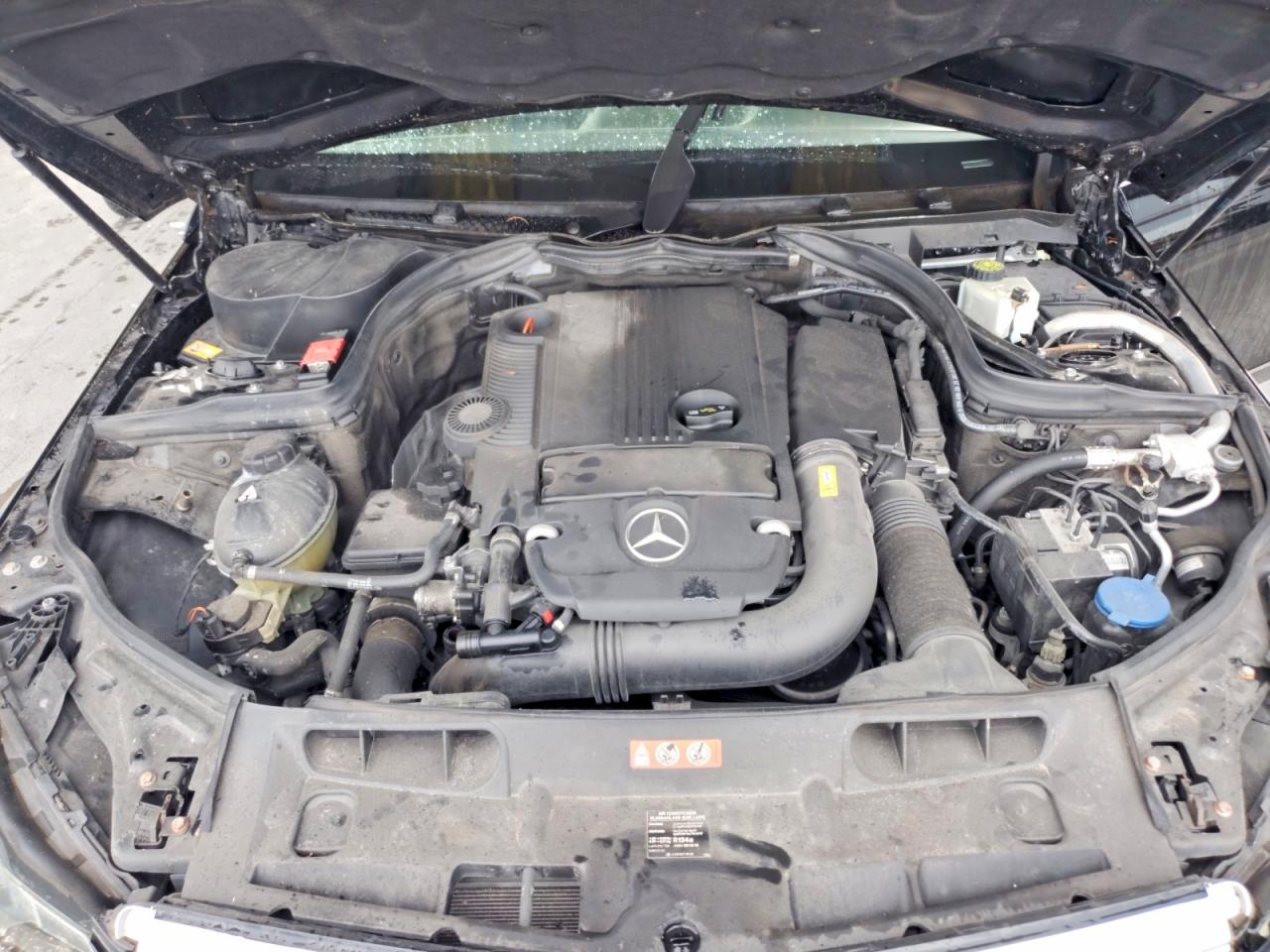 2013 Mercedes-benz C 250 Black vin: WDDGF4HBXDR298476