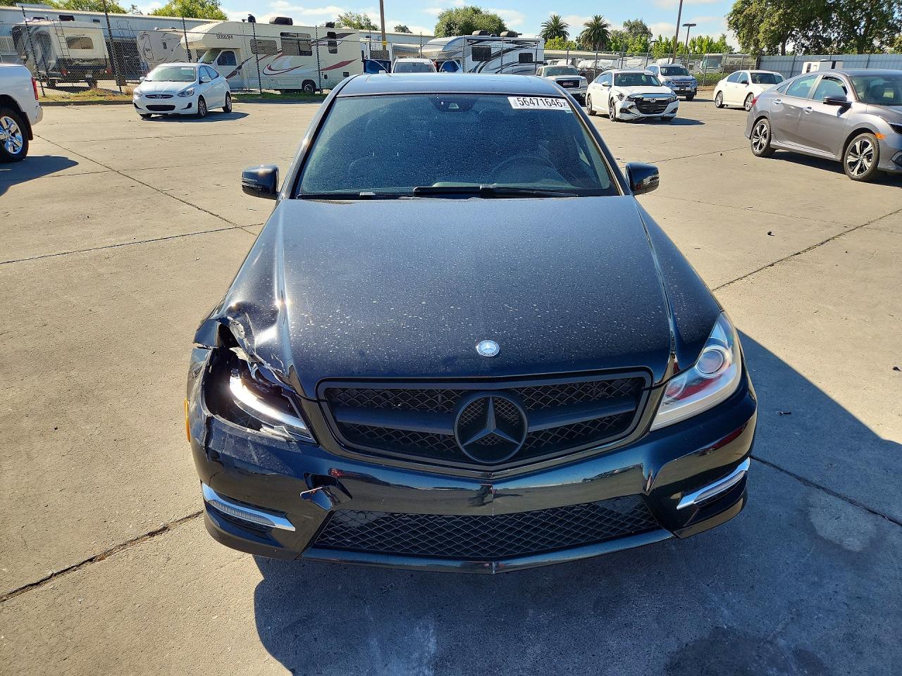 2014 Mercedes-benz C 250 Black vin: WDDGF4HBXEA902687