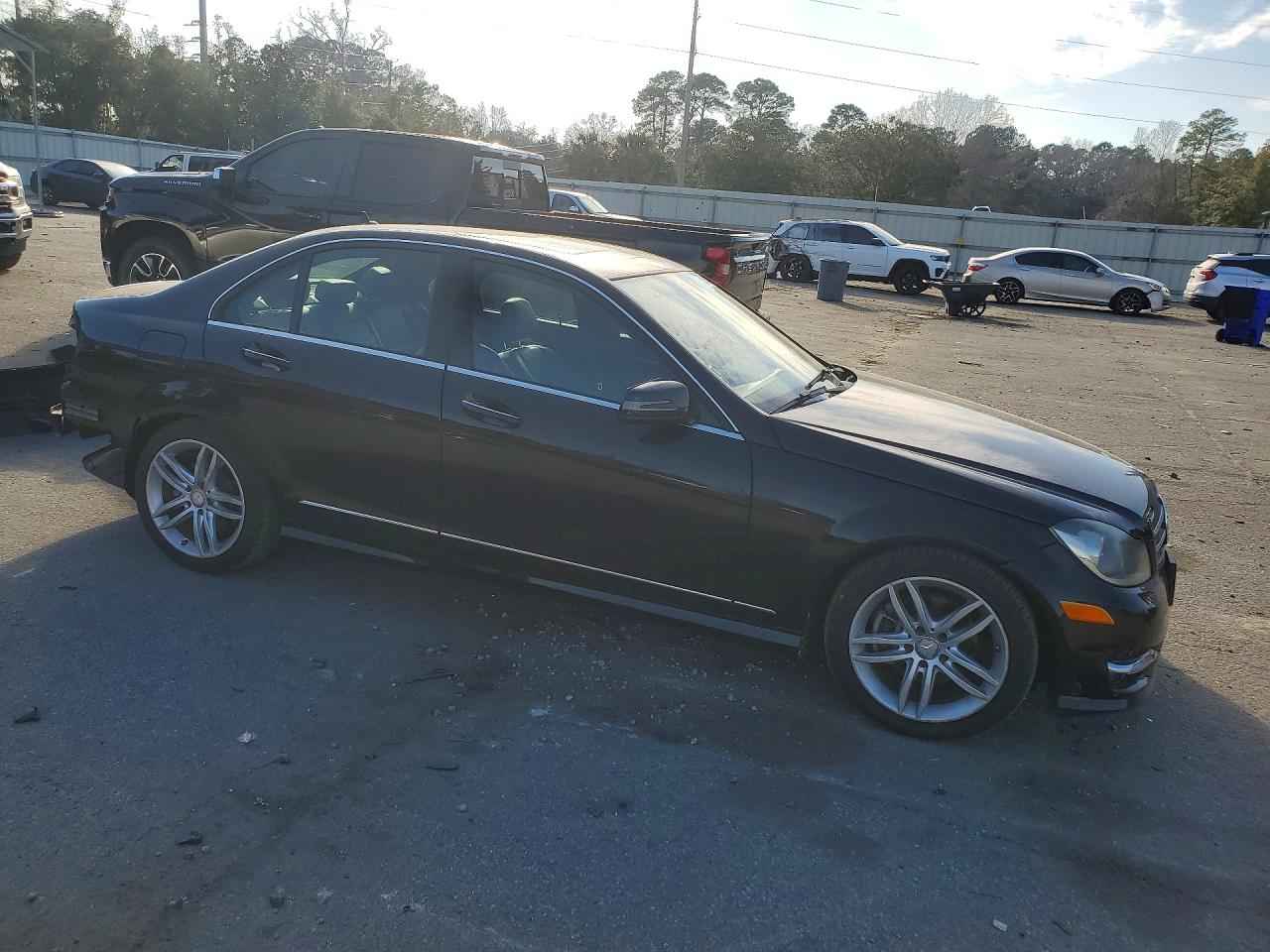 2014 Mercedes-benz C 250 Black vin: WDDGF4HBXEA932093