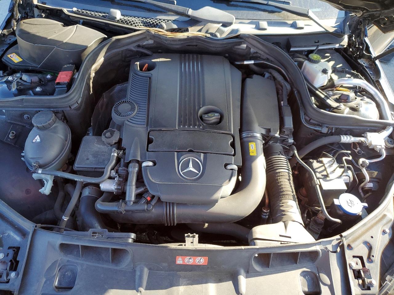 2014 Mercedes-benz C 250 Black vin: WDDGF4HBXEA932093