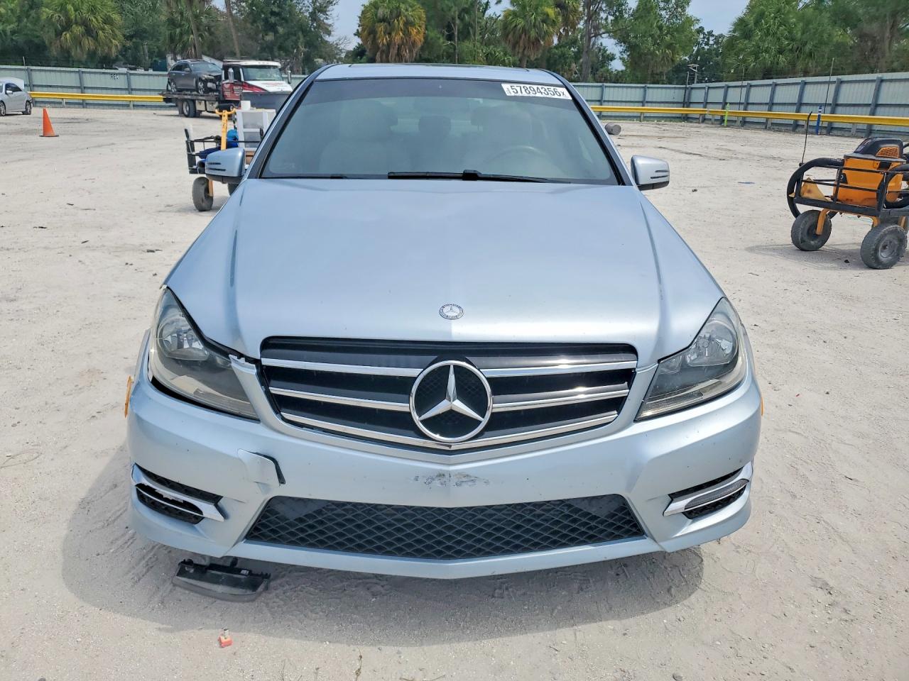 2014 Mercedes-benz C 250 Silver vin: WDDGF4HBXEA957897