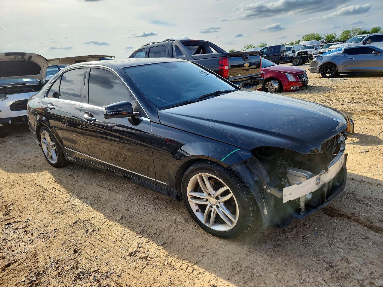 2014 Mercedes-benz C 250 Black vin: WDDGF4HBXEA962016