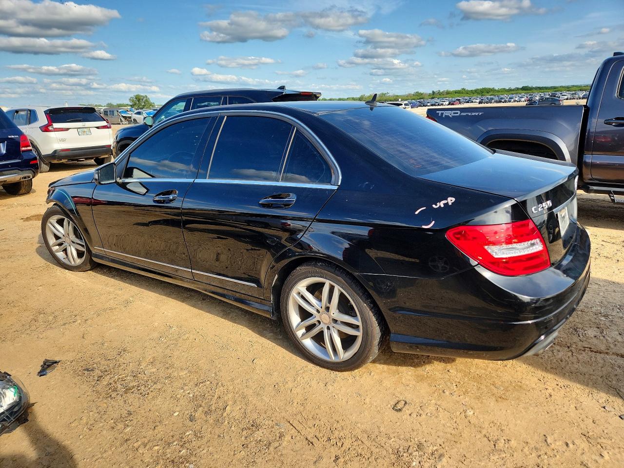 2014 Mercedes-benz C 250 Black vin: WDDGF4HBXEA962016