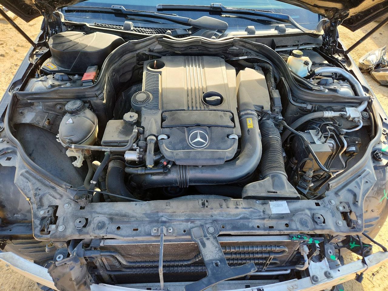 2014 Mercedes-benz C 250 Black vin: WDDGF4HBXEA962016