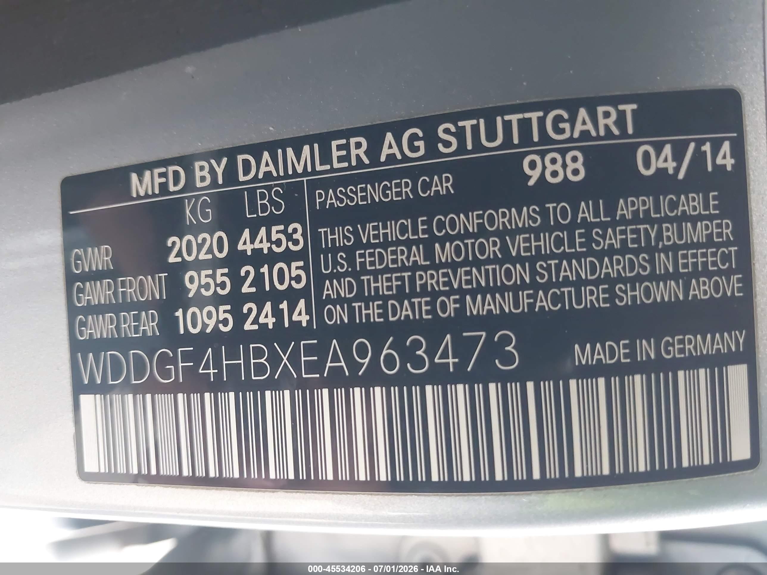 2014 Mercedes-benz C 250 Sport Серебряный vin: WDDGF4HBXEA963473