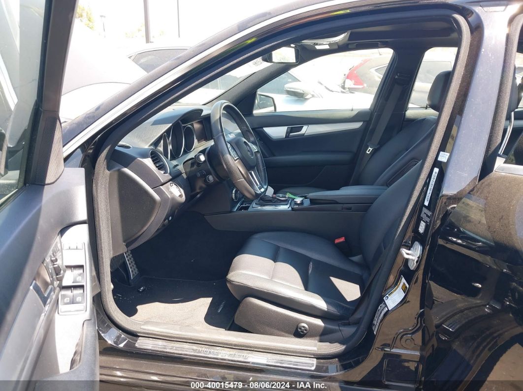 2014 Mercedes-benz C 250 Luxury/sport Black vin: WDDGF4HBXEA965191