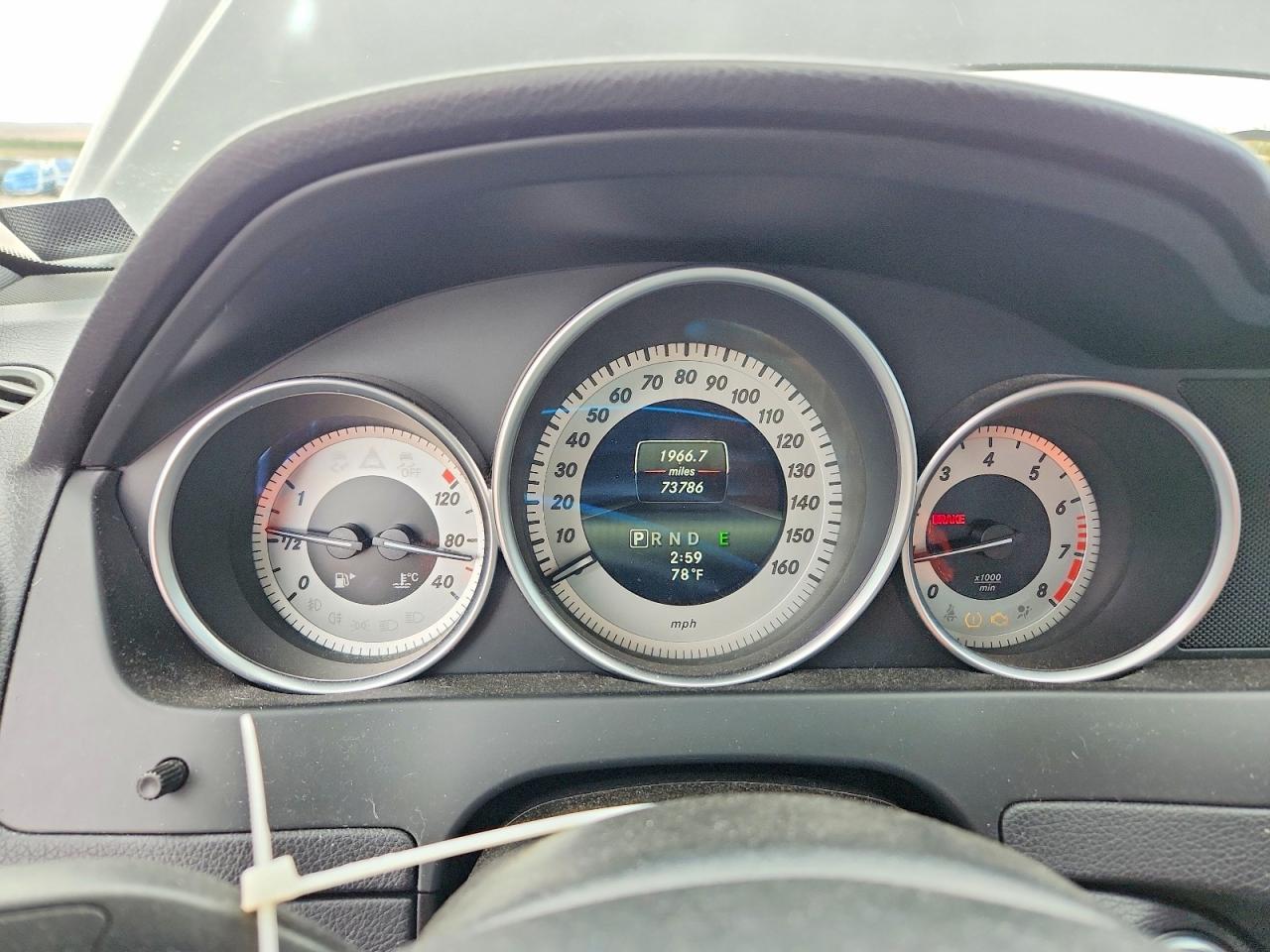 2014 Mercedes-benz C 250 Black vin: WDDGF4HBXEA965191
