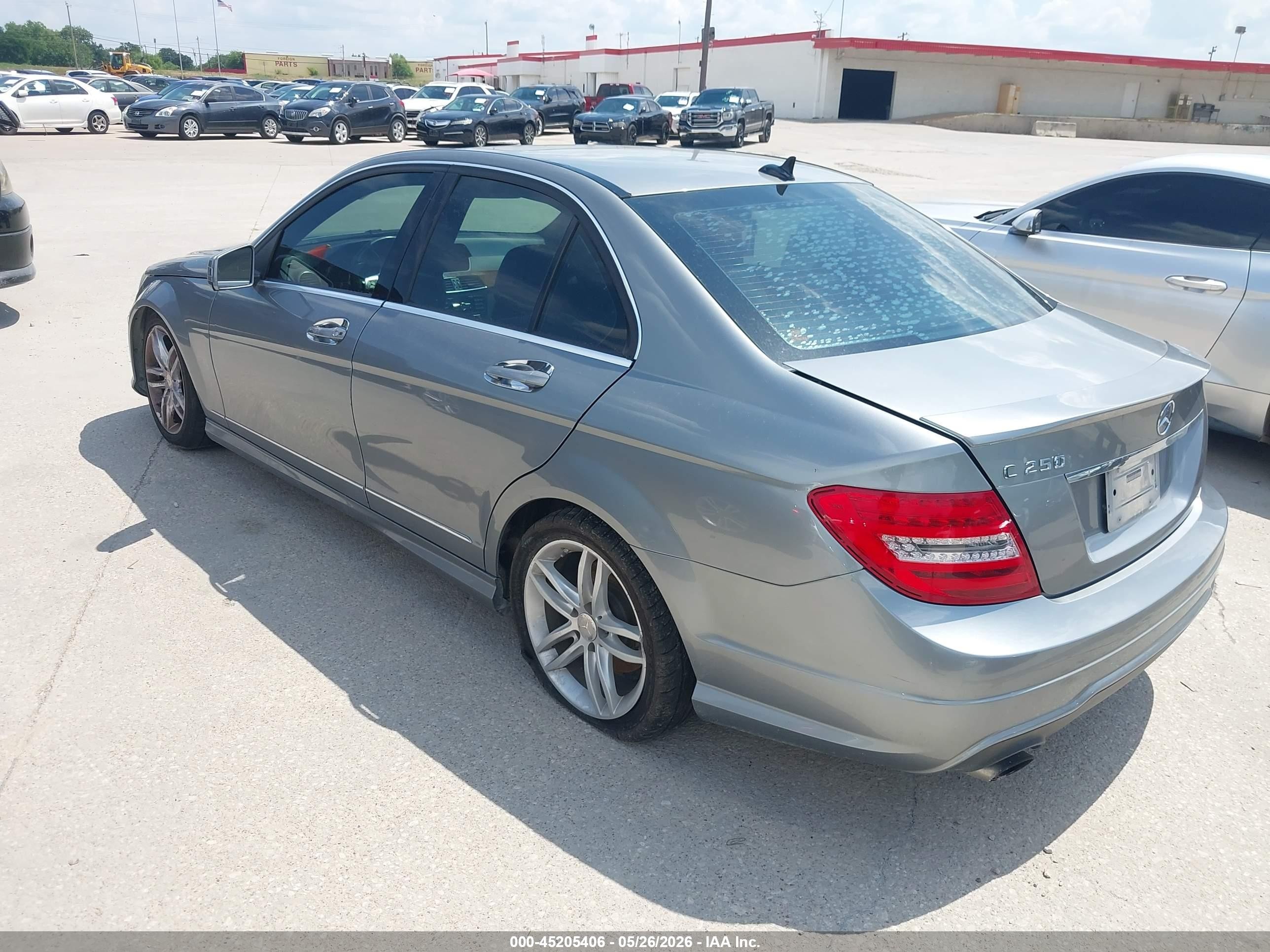 2014 Mercedes-benz C 250 Sport Silver vin: WDDGF4HBXEG216565