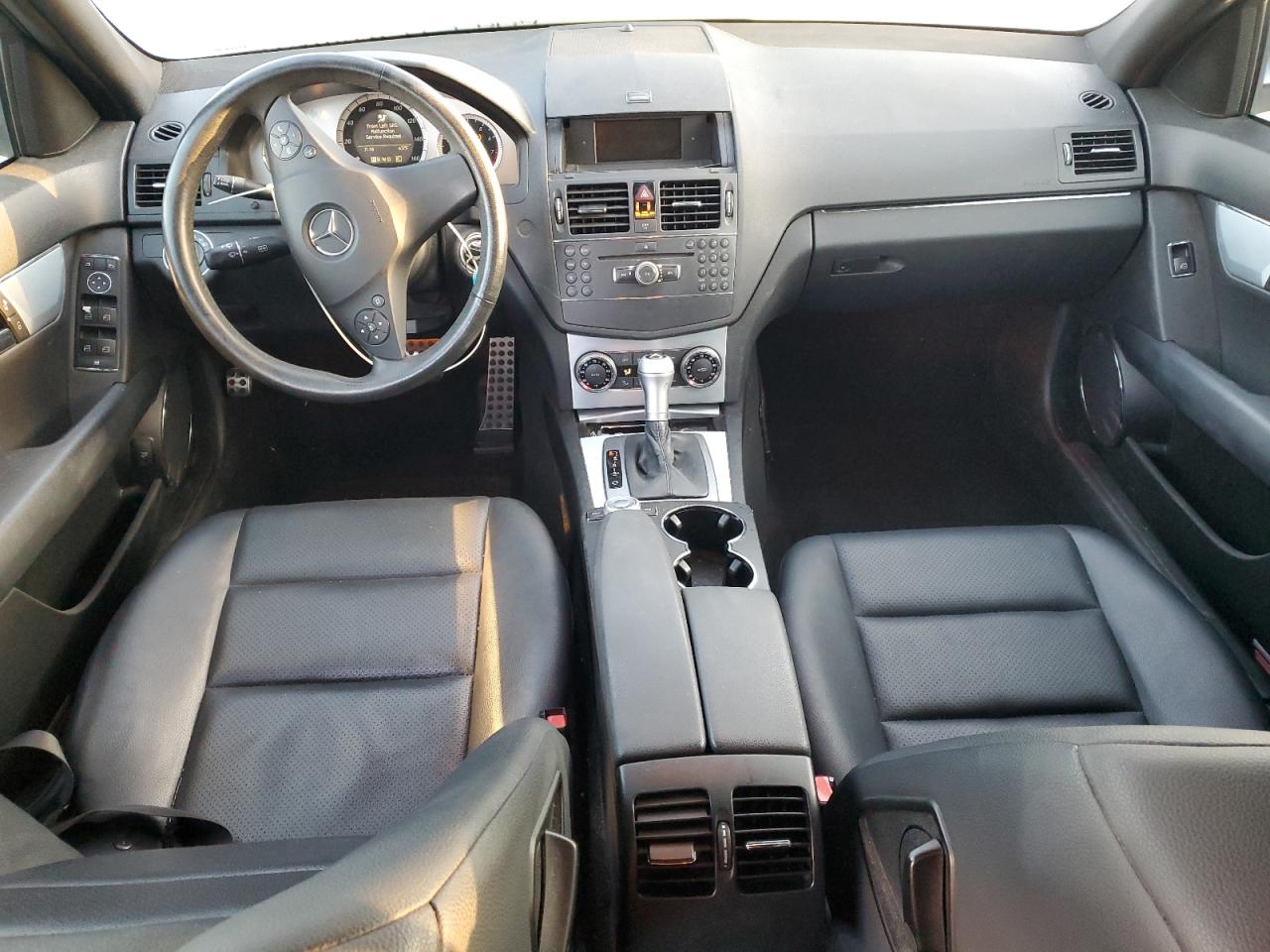 2008 Mercedes-benz C 300 Серебряный vin: WDDGF54X08R013295