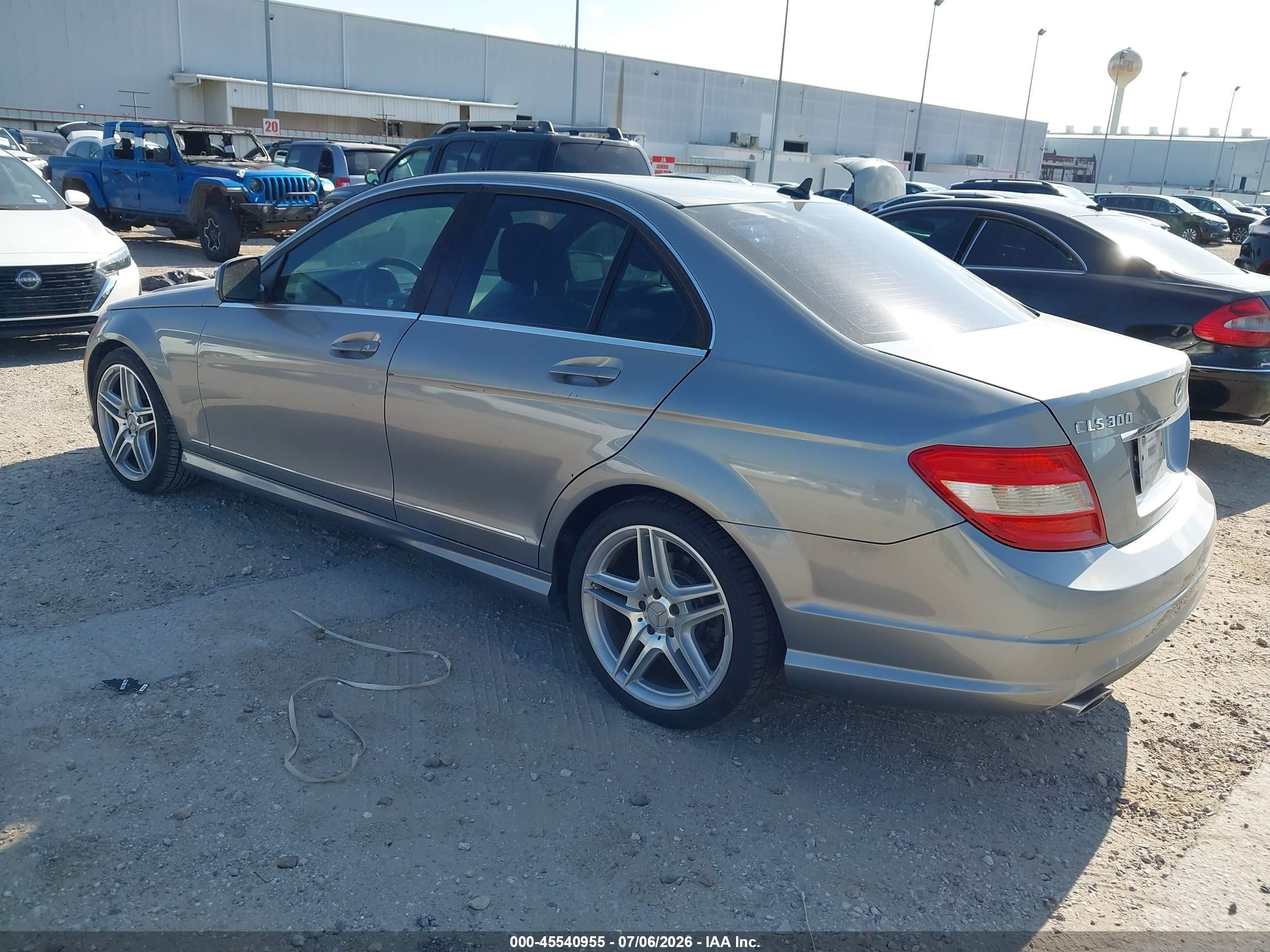2008 Mercedes-benz C 300 Luxury/sport Silver vin: WDDGF54X08R016147