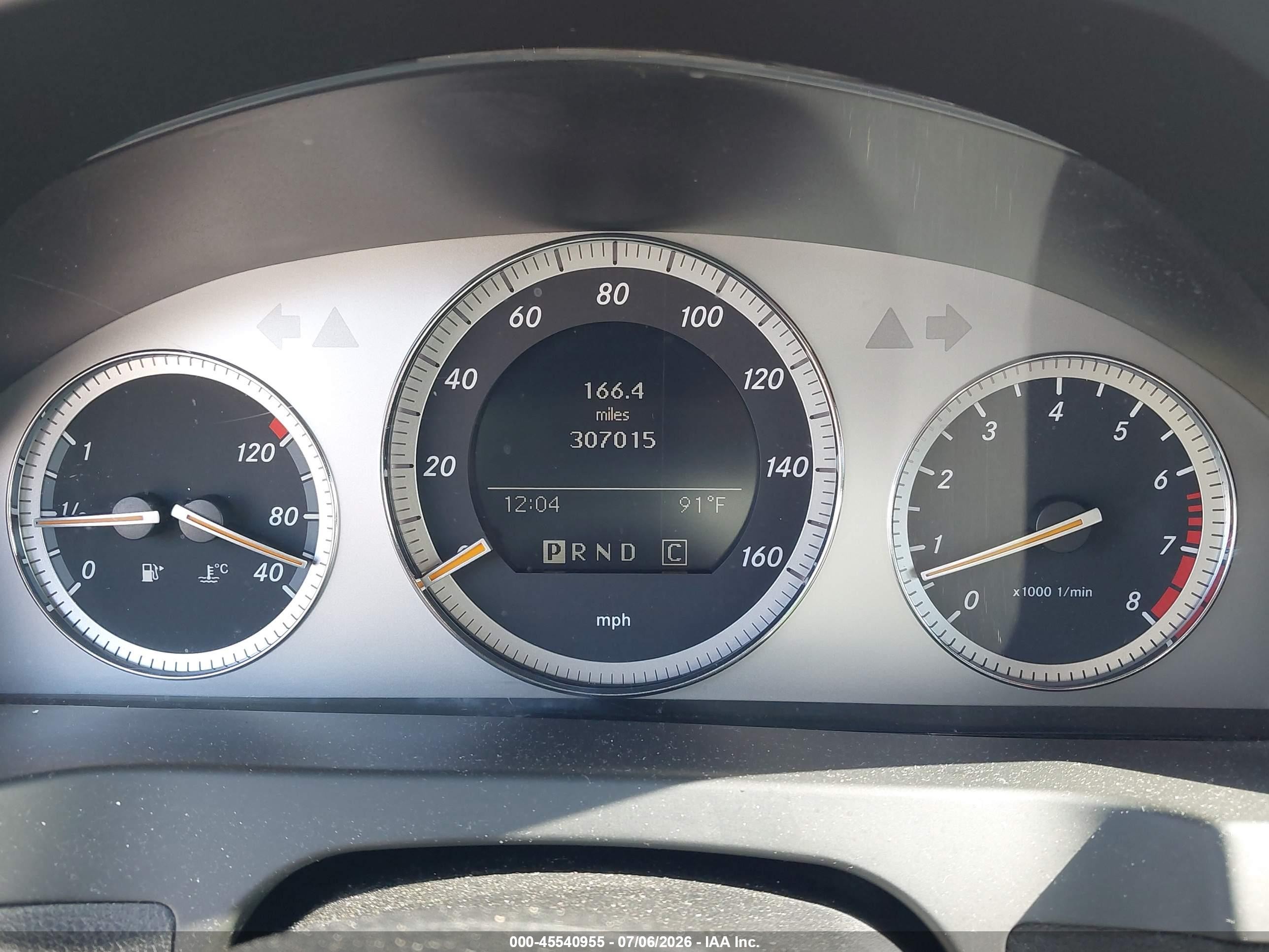 2008 Mercedes-benz C 300 Luxury/sport Silver vin: WDDGF54X08R016147