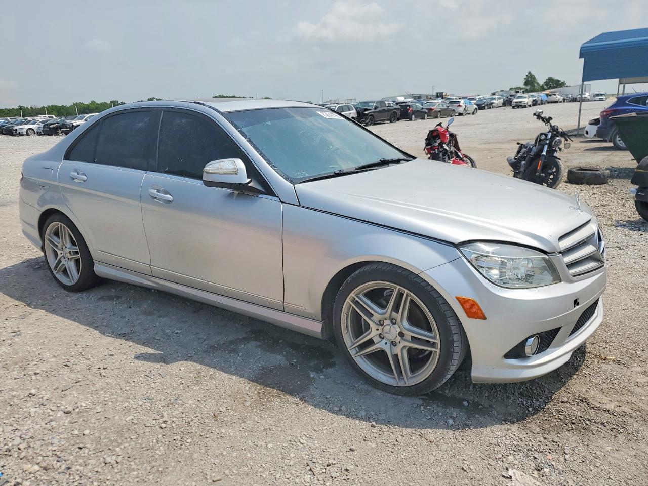 2008 Mercedes-benz C 300 Серебряный vin: WDDGF54X08R038472