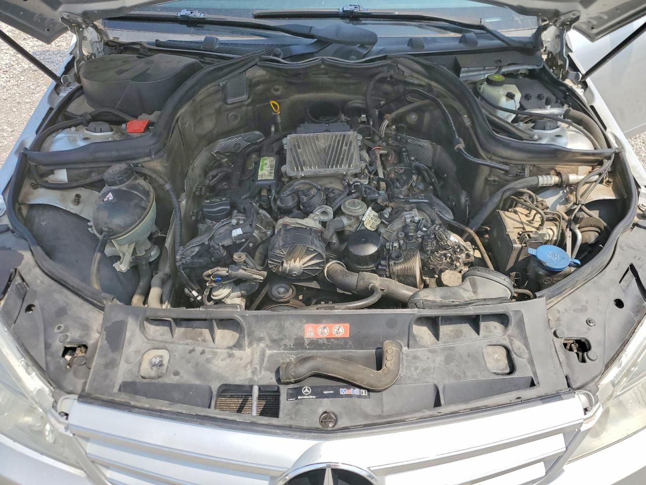 2008 Mercedes-benz C 300 Серебряный vin: WDDGF54X08R038472