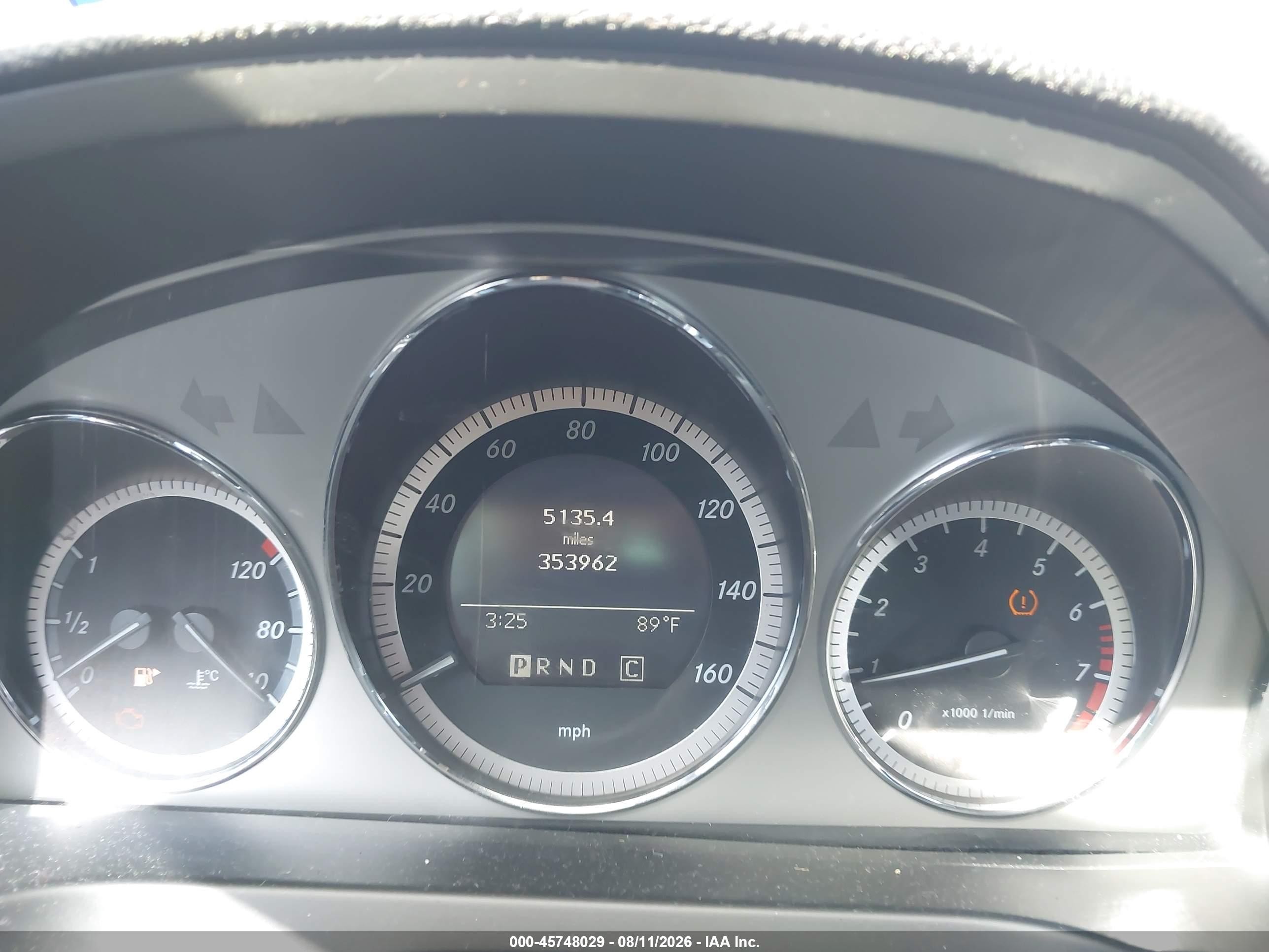 2009 Mercedes-benz C 300 Luxury/sport White vin: WDDGF54X09R054785