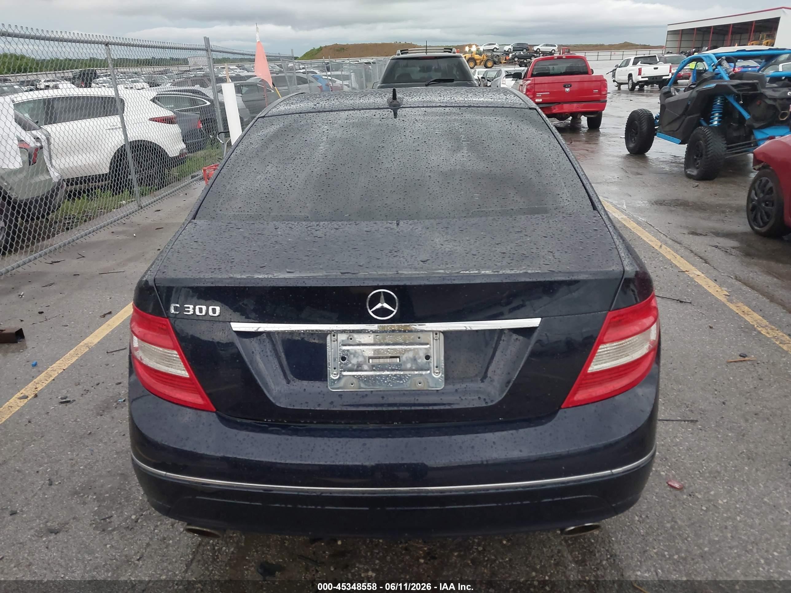 2008 Mercedes-benz C 300 Blue vin: WDDGF54X18F085107