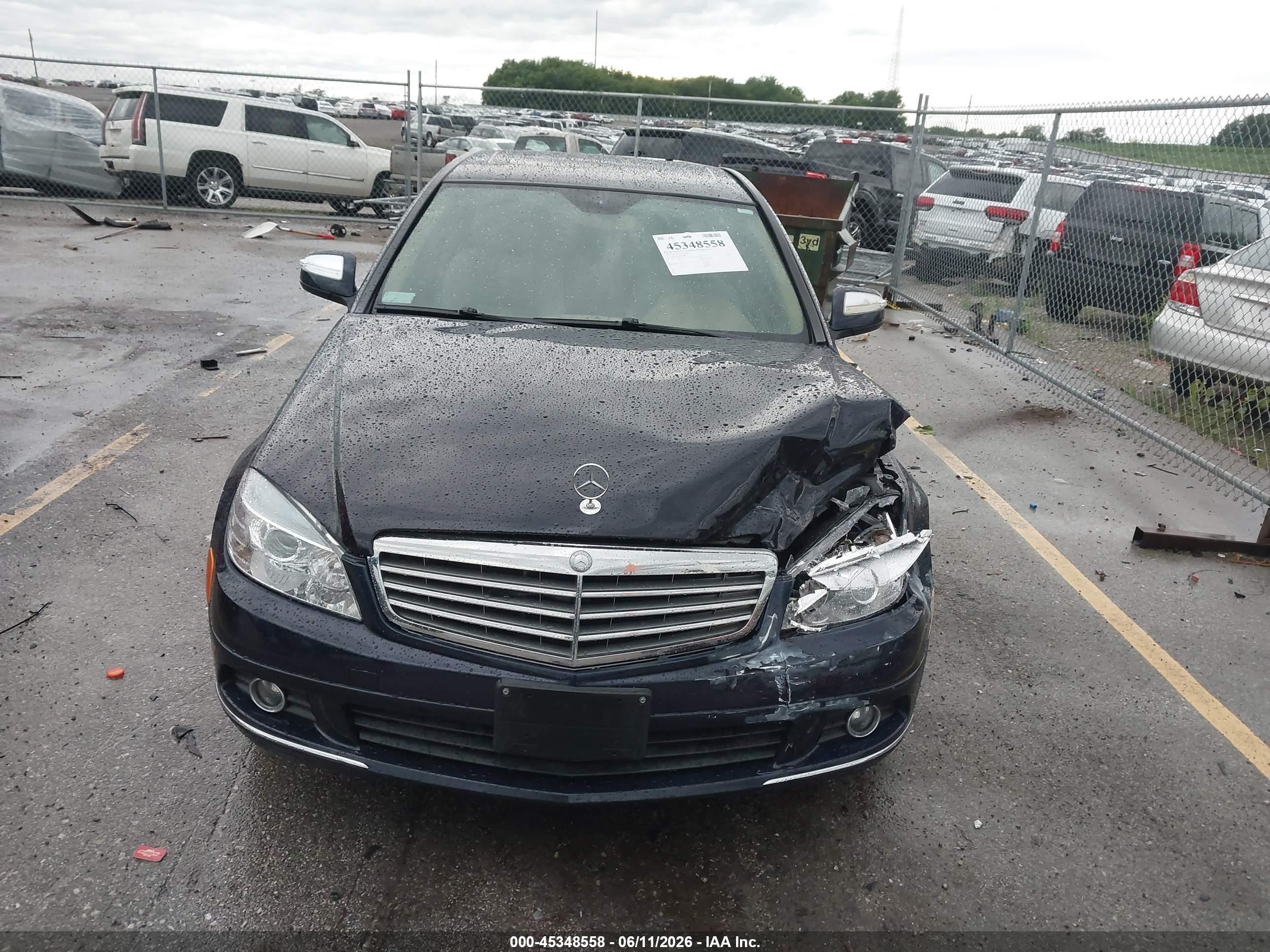 2008 Mercedes-benz C 300 Blue vin: WDDGF54X18F085107