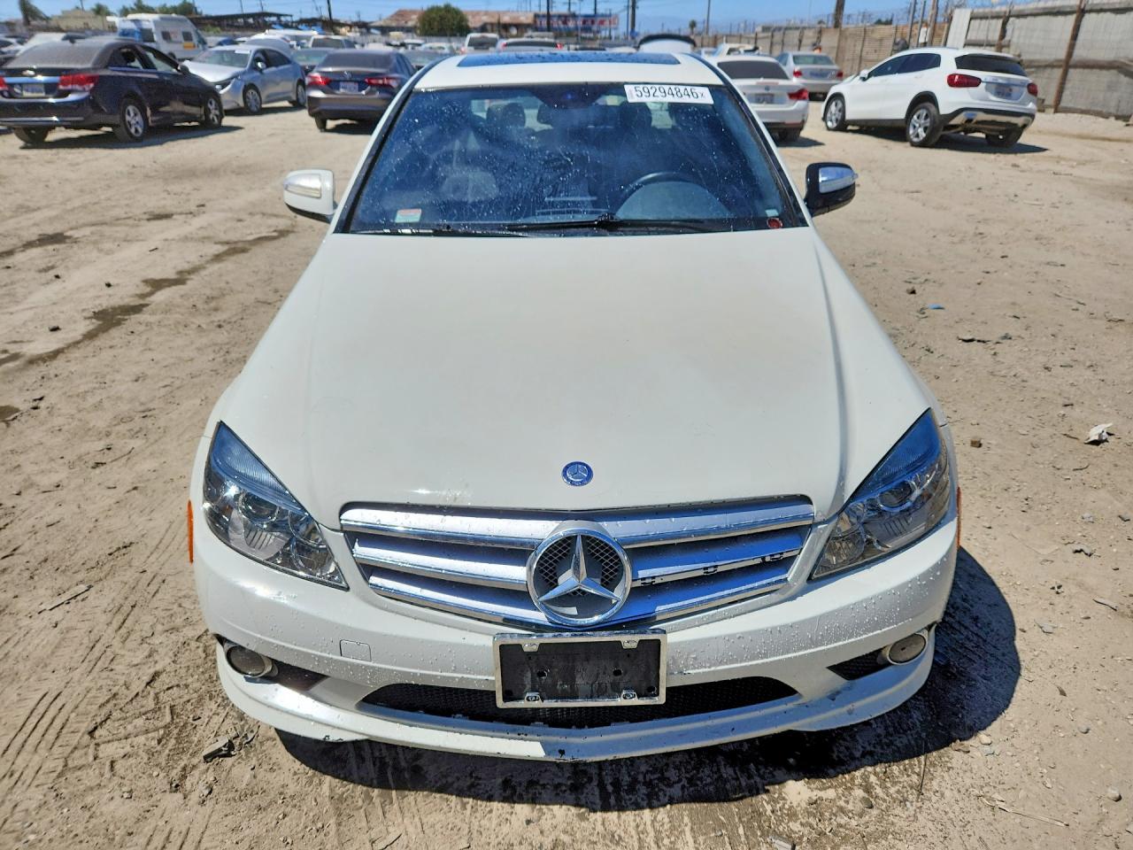 2008 Mercedes-benz C 300 Белый vin: WDDGF54X18F088265