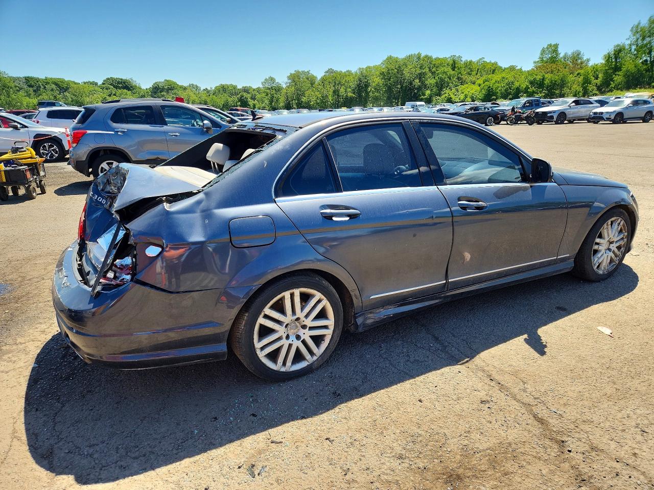 2009 Mercedes-benz C 300 Gray vin: WDDGF54X19F233001