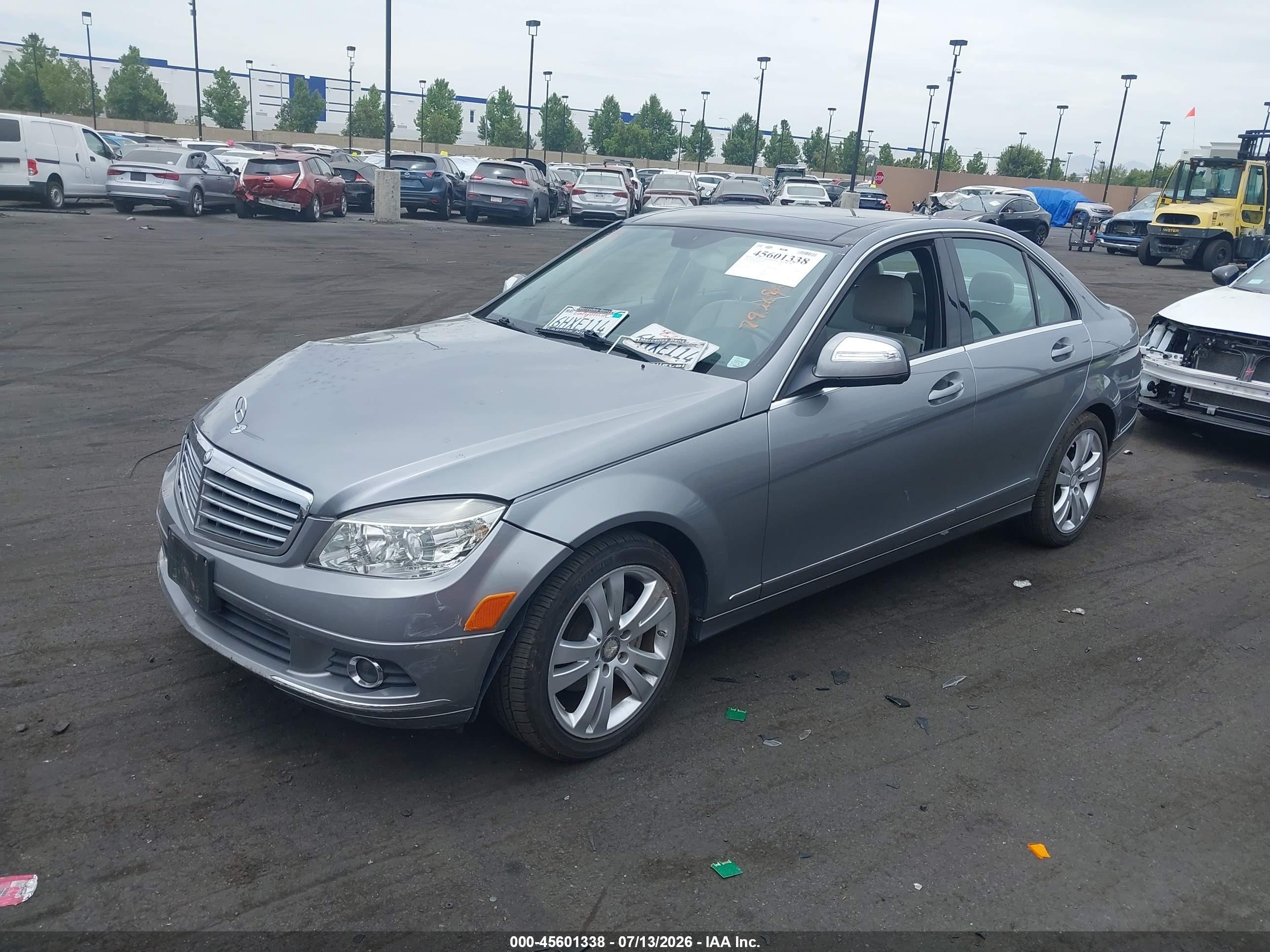 2009 Mercedes-benz C 300 Luxury/sport Silver vin: WDDGF54X19R064077