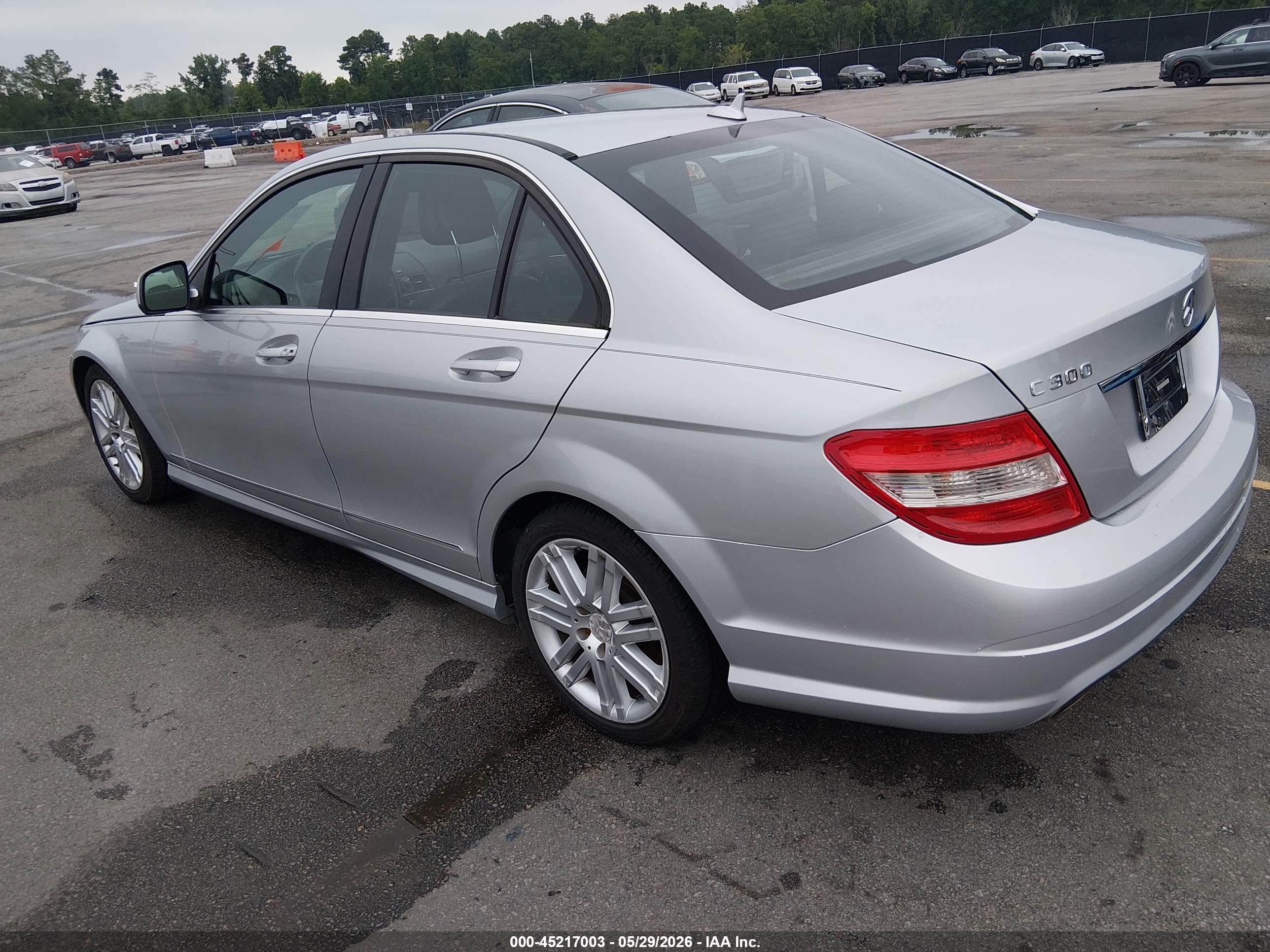 2009 Mercedes-benz C 300 Luxury/sport Silver vin: WDDGF54X19R069229