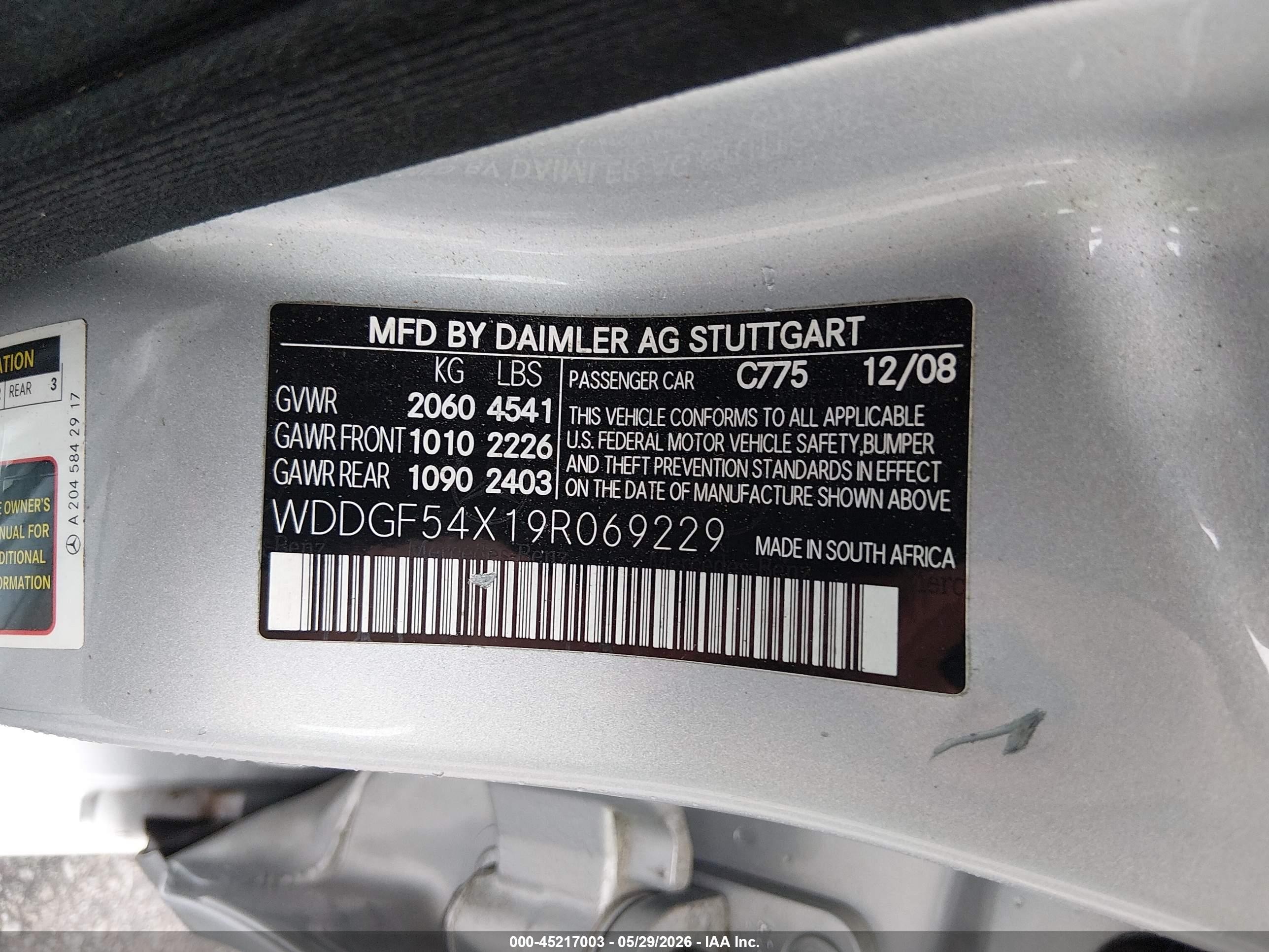 2009 Mercedes-benz C 300 Luxury/sport Silver vin: WDDGF54X19R069229