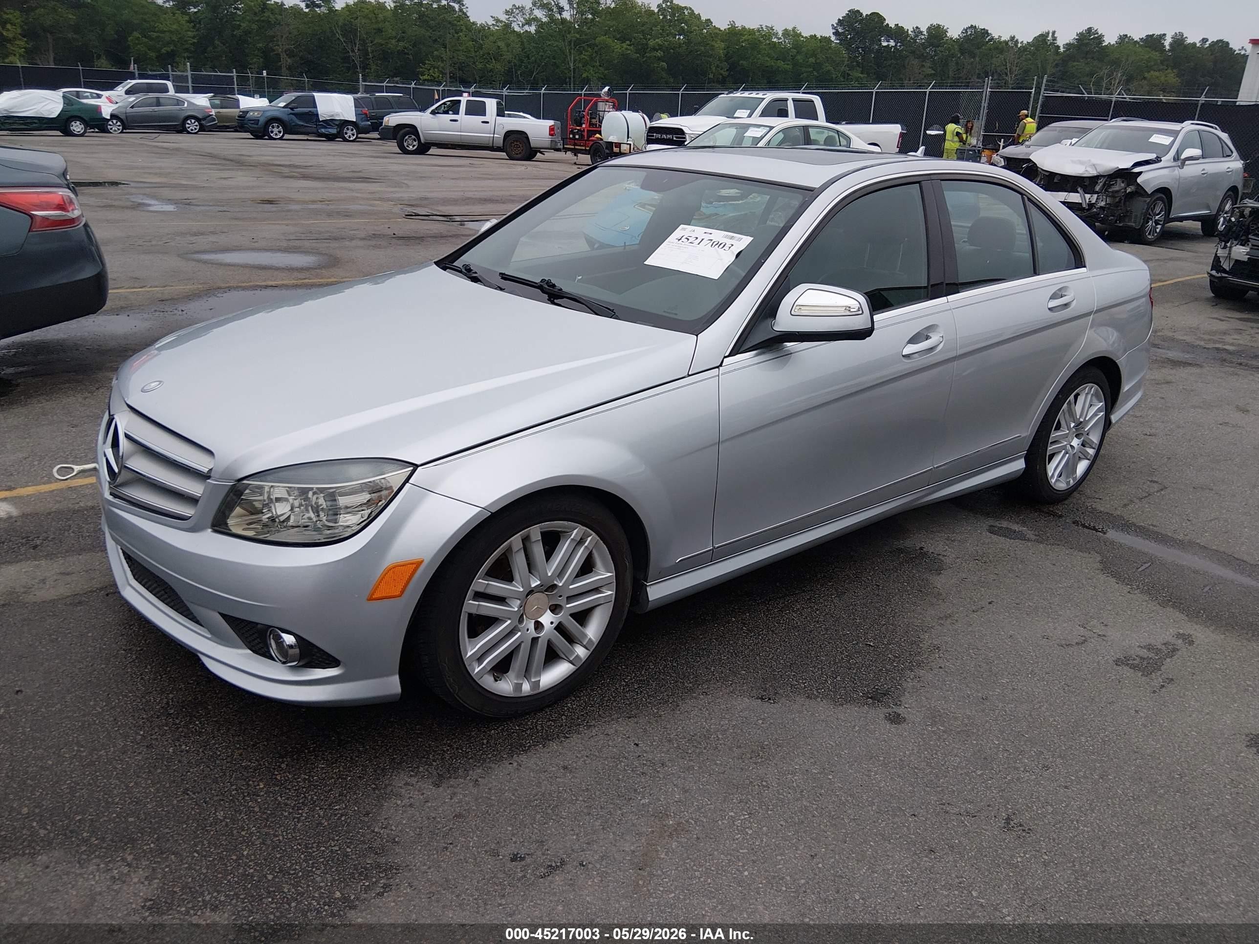 2009 Mercedes-benz C 300 Luxury/sport Silver vin: WDDGF54X19R069229