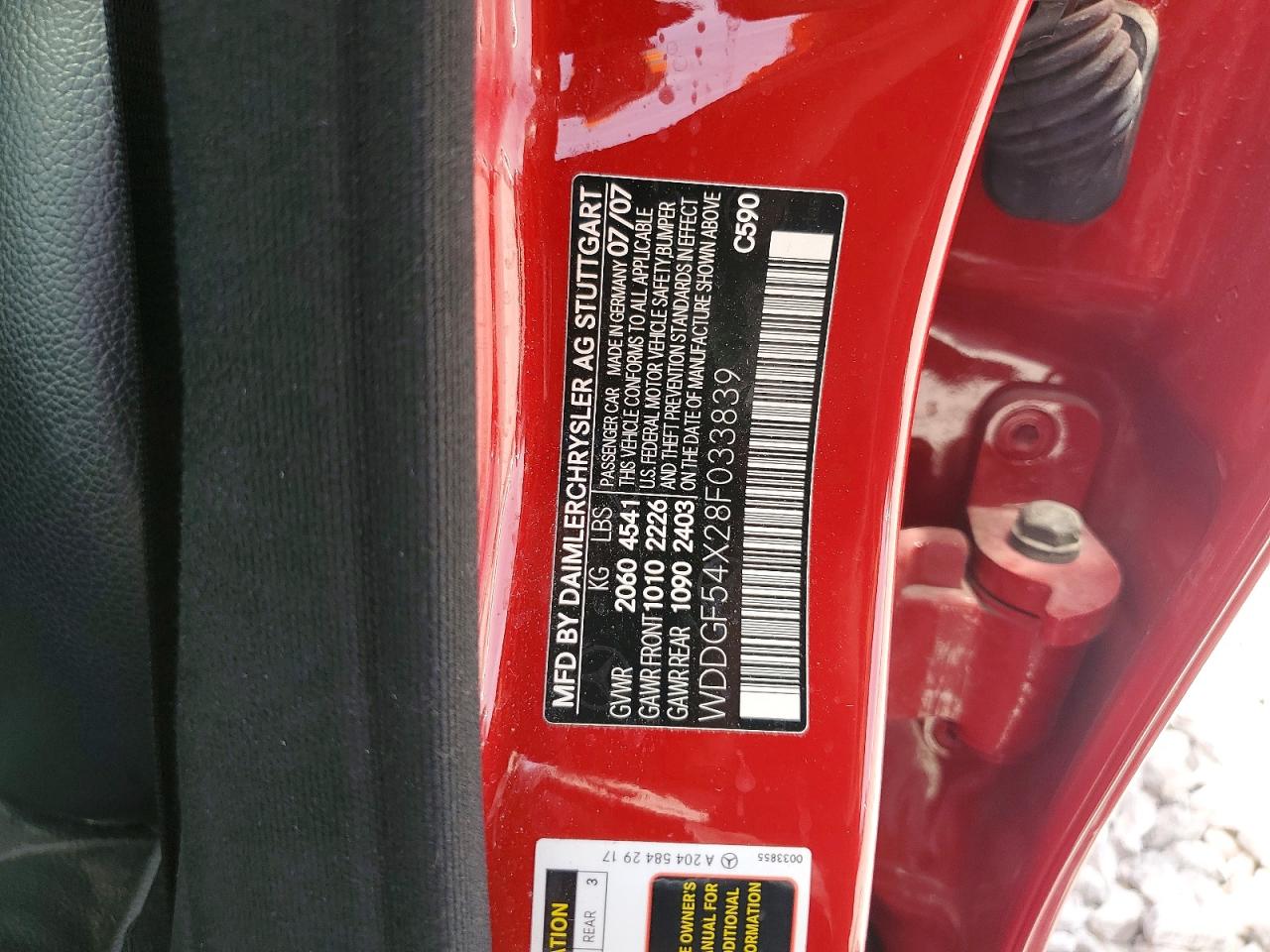 2008 Mercedes-benz C 300 Red vin: WDDGF54X28F033839
