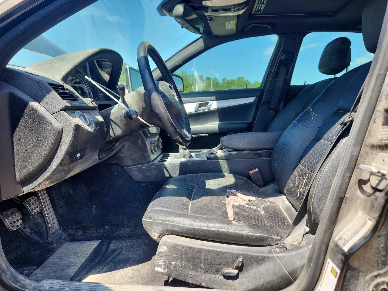 2008 Mercedes-benz C 300 Black vin: WDDGF54X28F067828