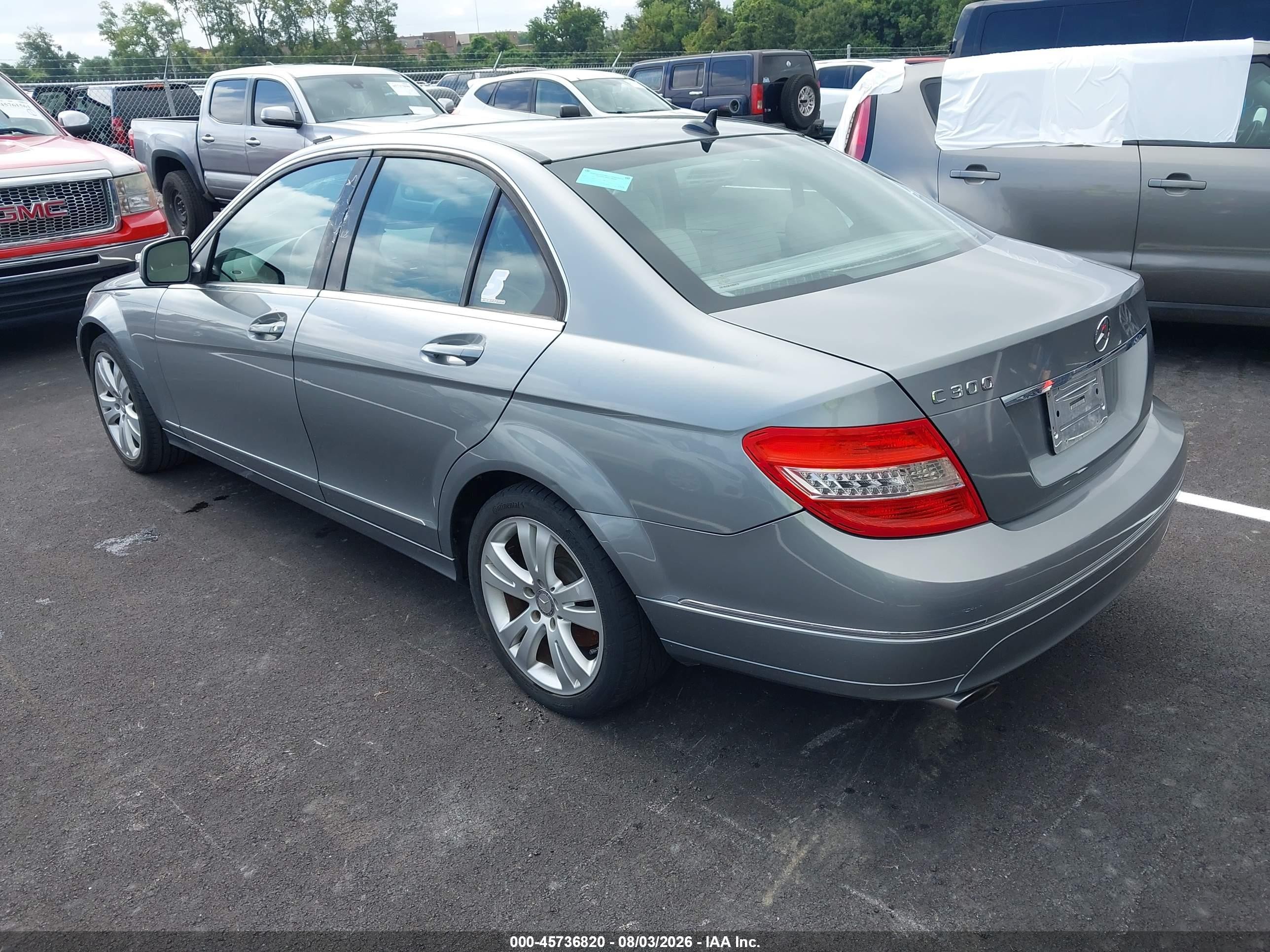 2008 Mercedes-benz C 300 Luxury/sport Silver vin: WDDGF54X28F072513